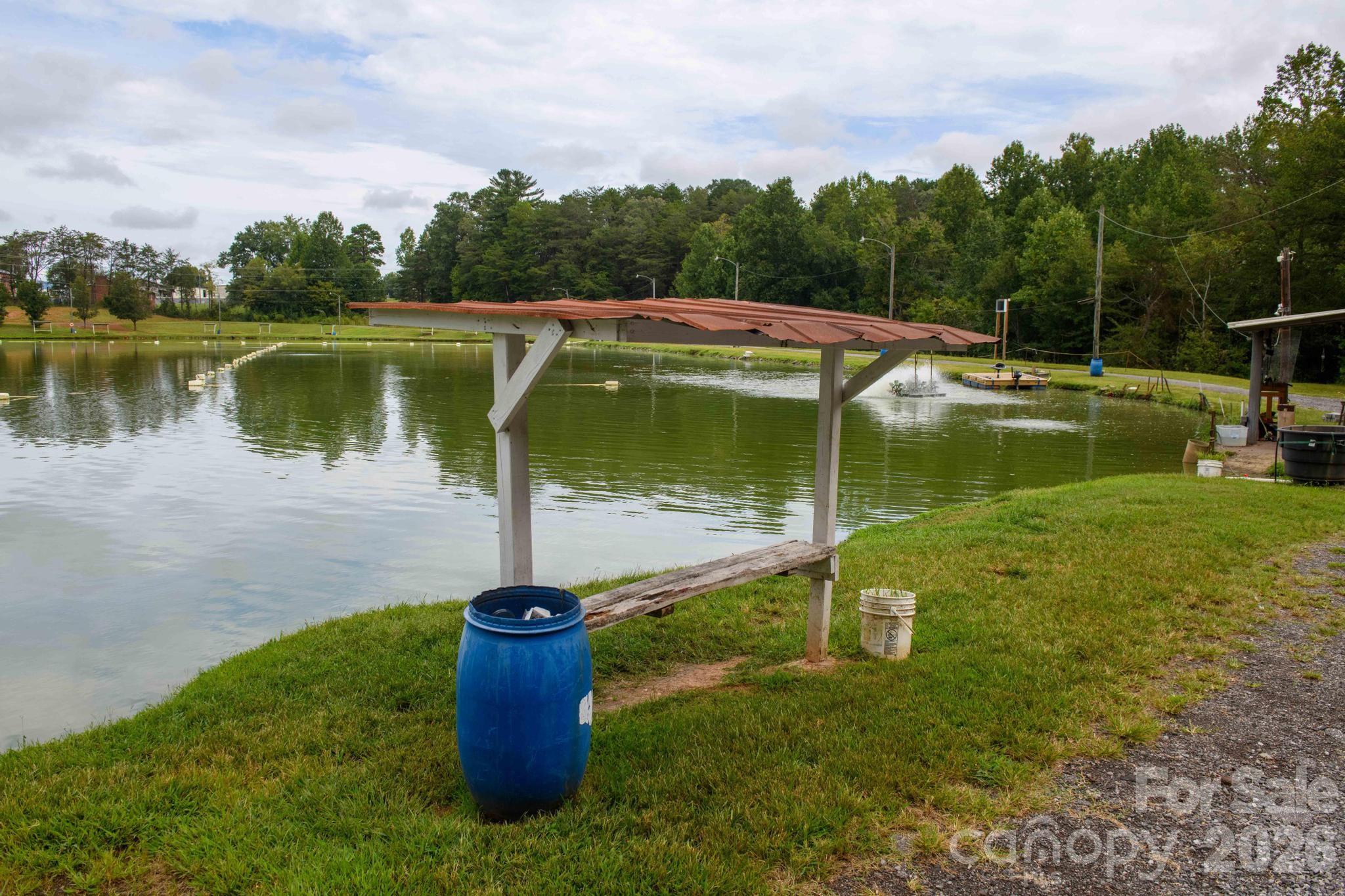 4243 Poplar Lake Drive Property Photo 9