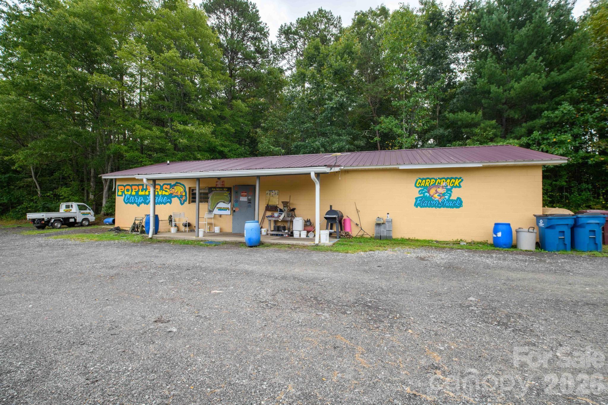 4243 Poplar Lake Drive Property Photo 26