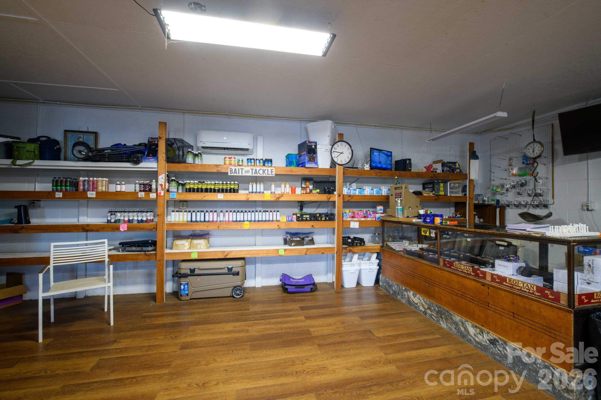 4243 Poplar Lake Drive Property Photo 31