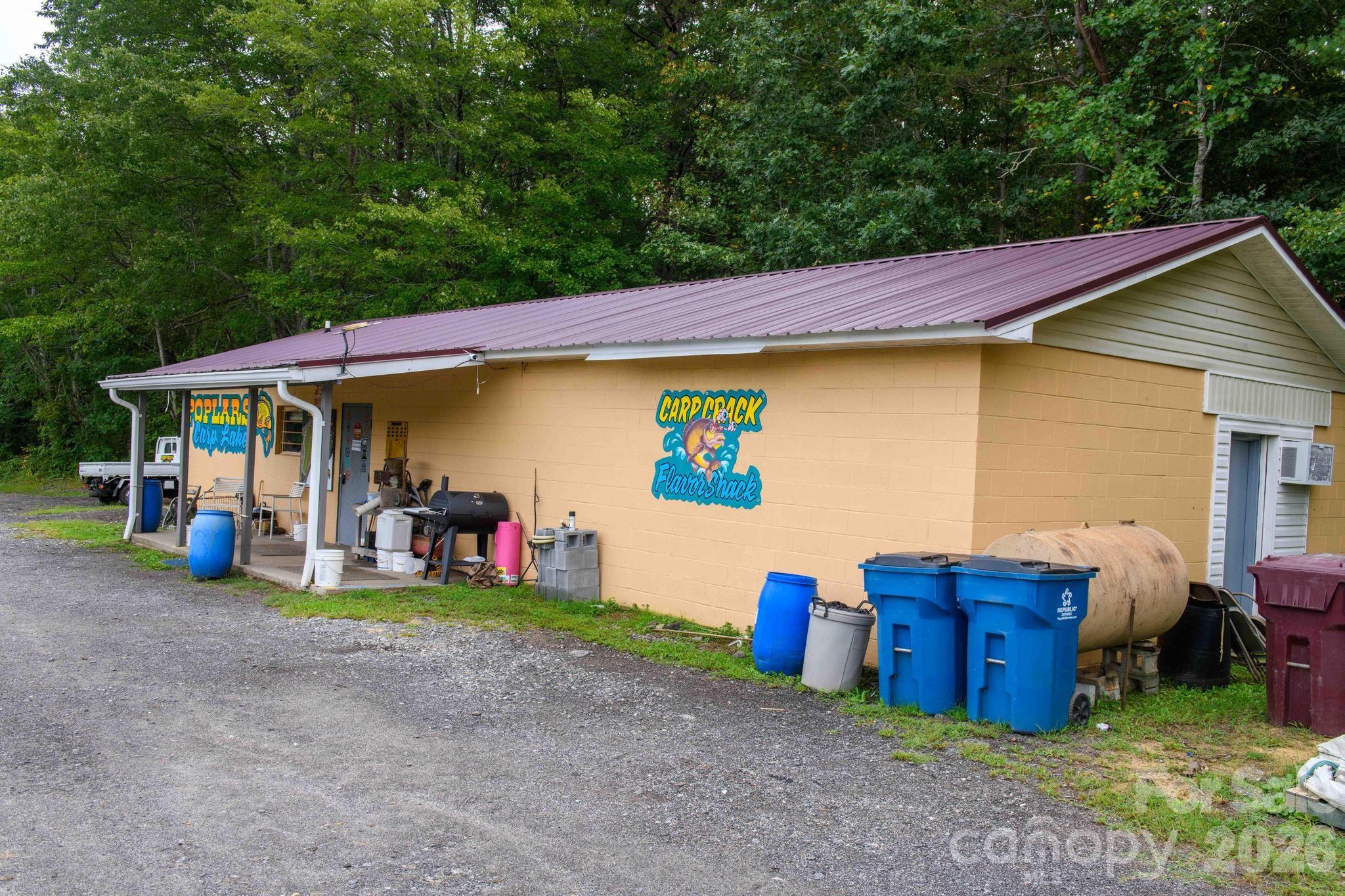 4243 Poplar Lake Drive Property Photo 36