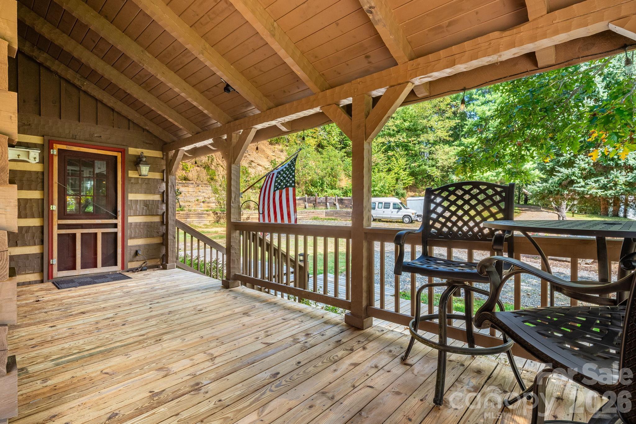 291 Haw View View Property Photo 8