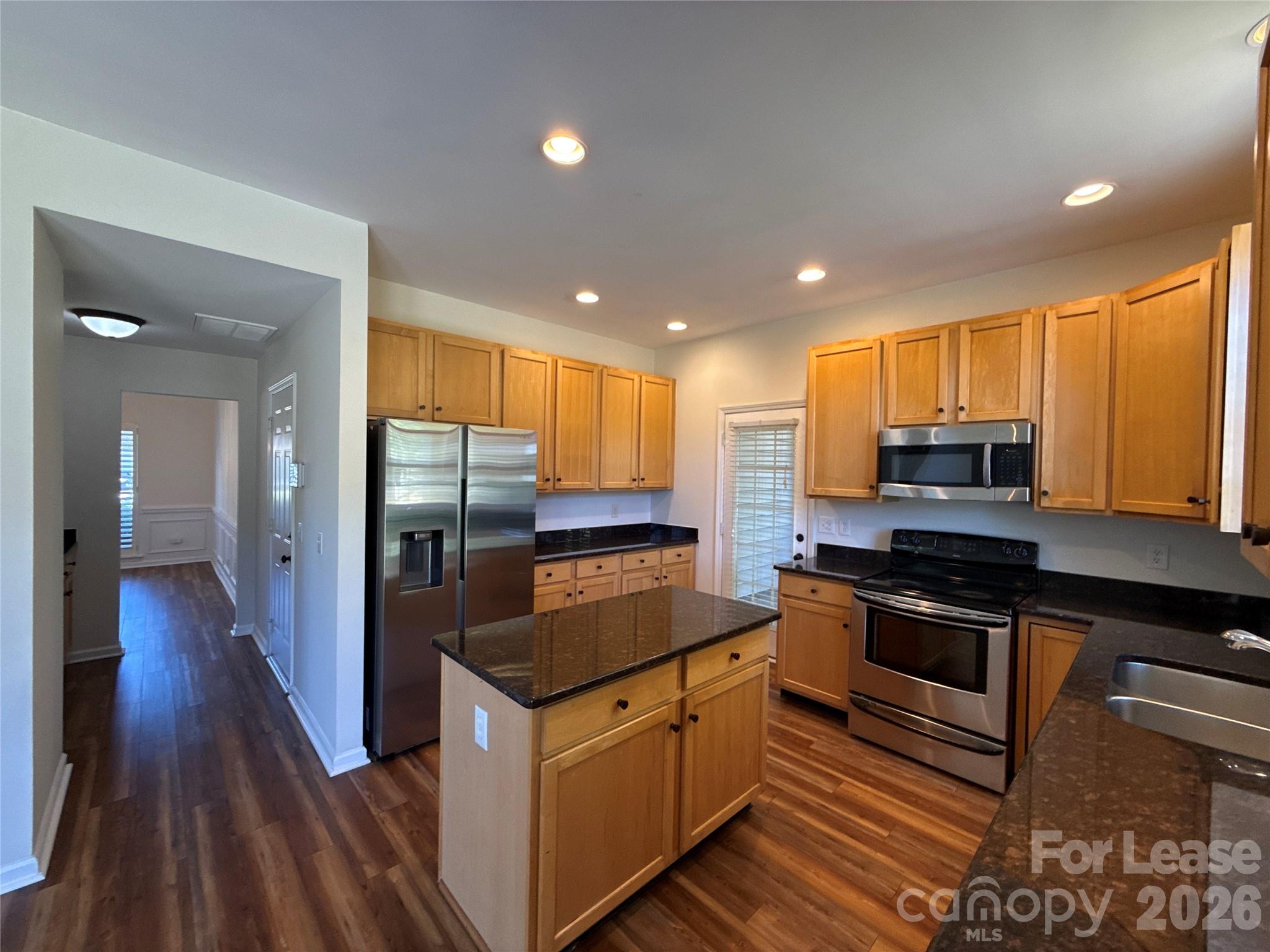 9318 Autumn Applause Drive Property Photo 11