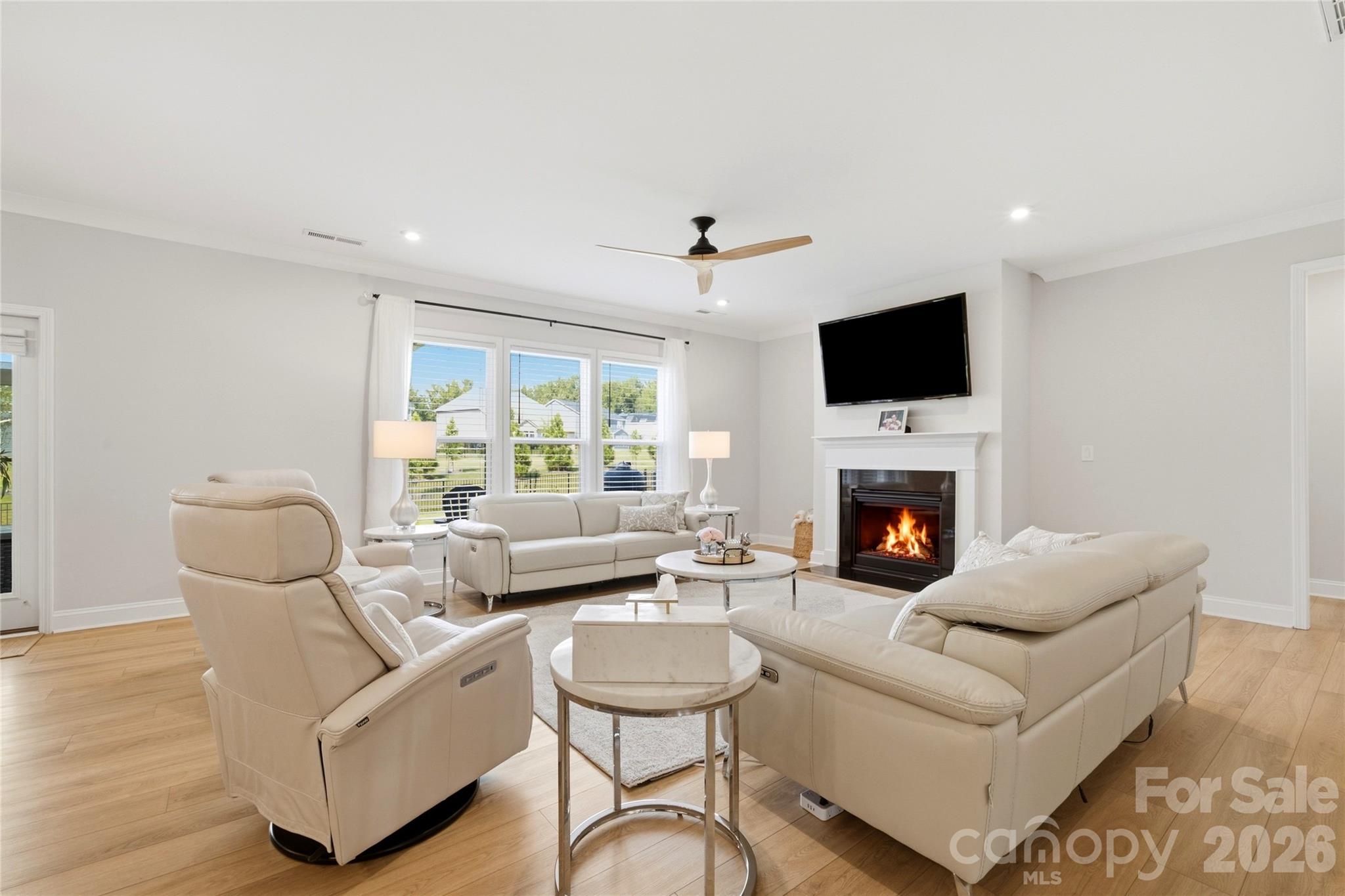 1363 Regions Boulevard Property Photo 9