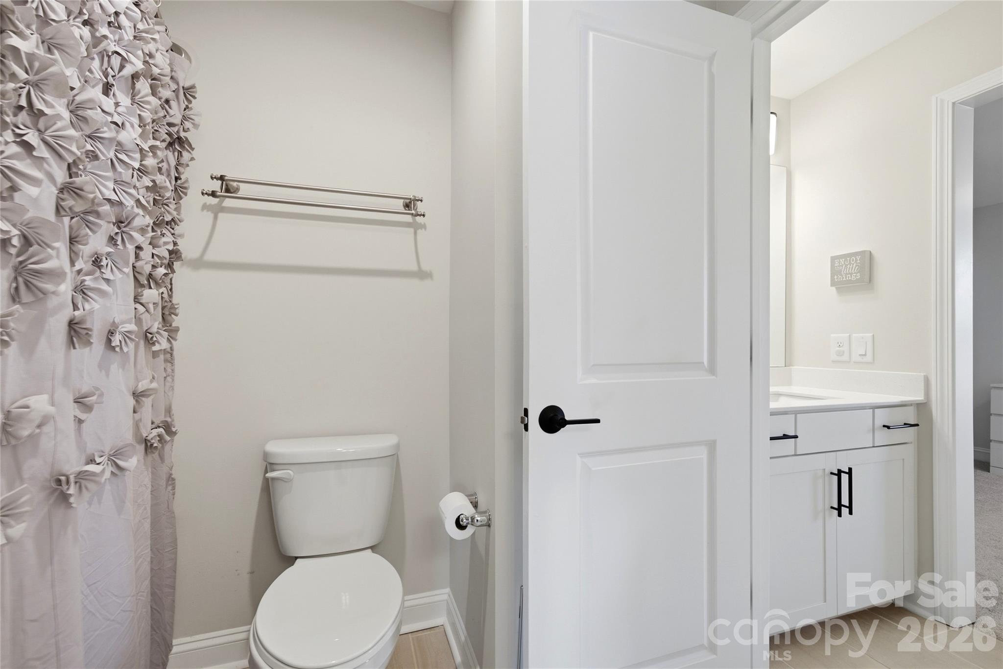 1363 Regions Boulevard Property Photo 28