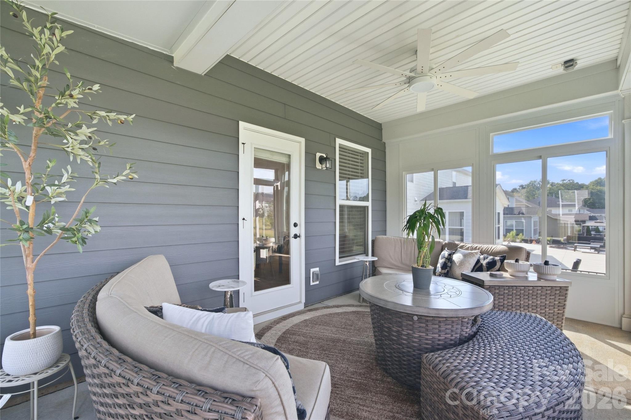 1363 Regions Boulevard Property Photo 32