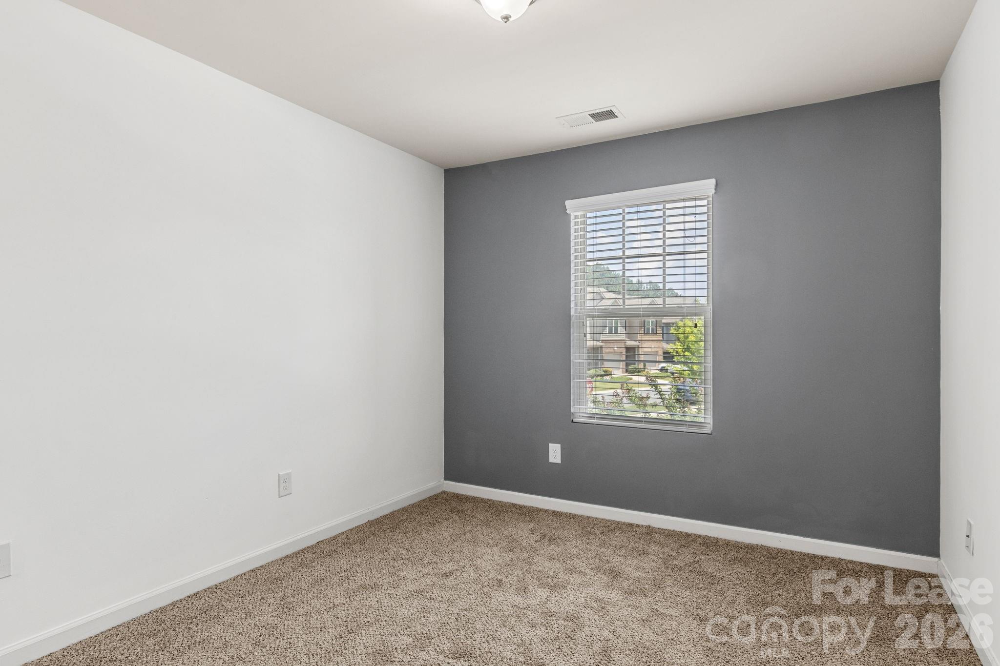 4037 Black Walnut Way Property Photo 19
