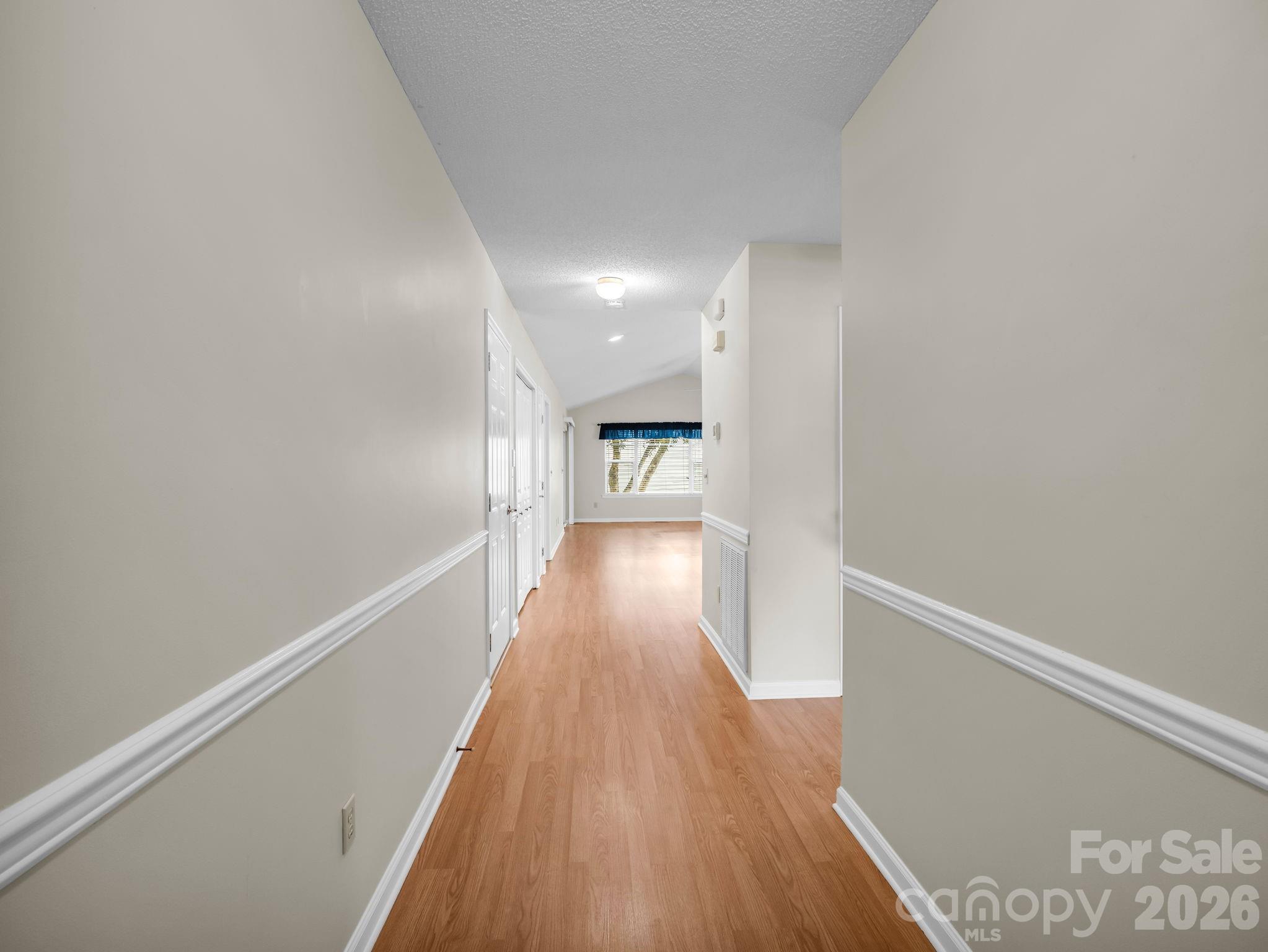 13 Gray Wolf Lane Property Photo 2