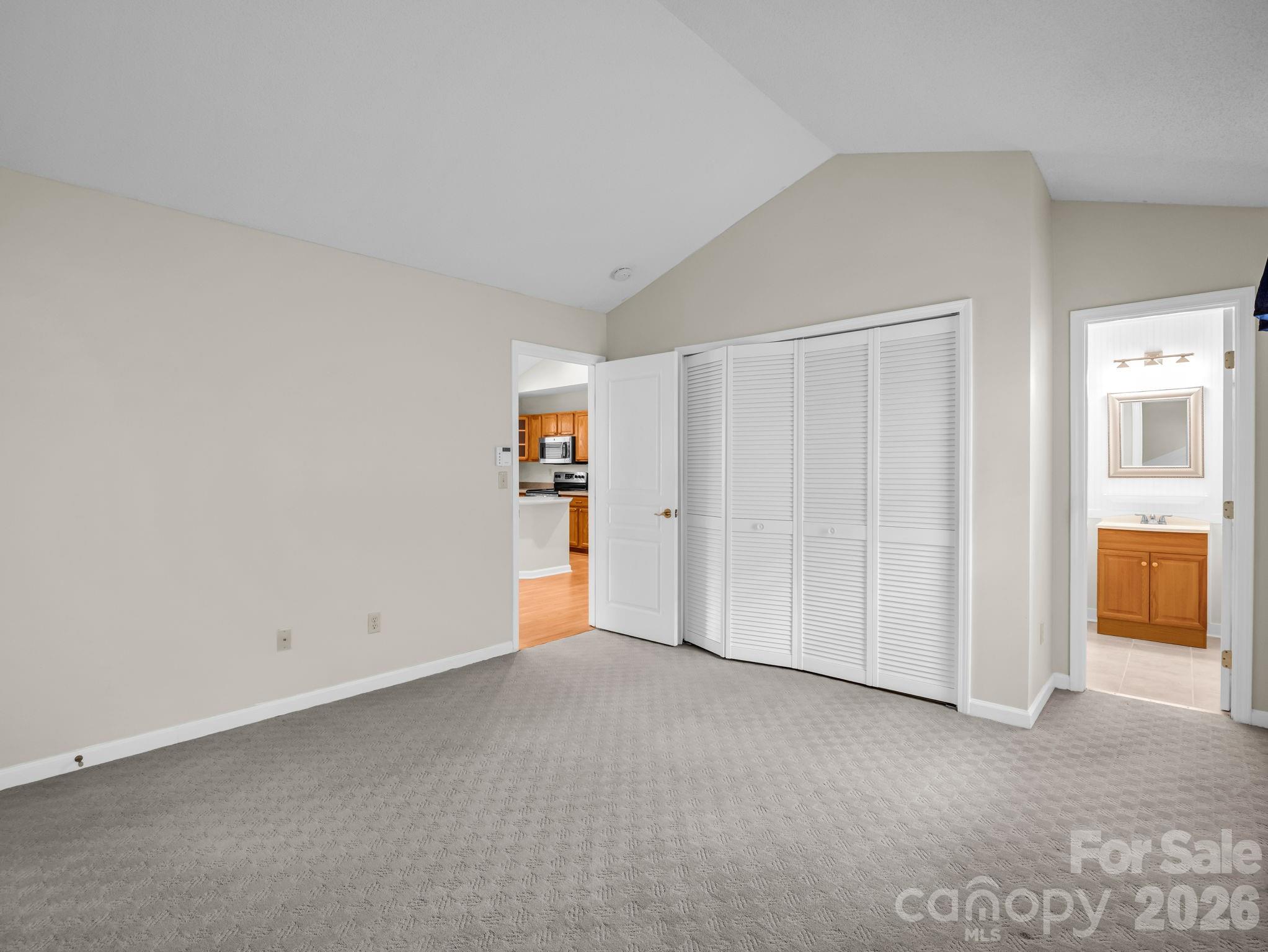 13 Gray Wolf Lane Property Photo 10