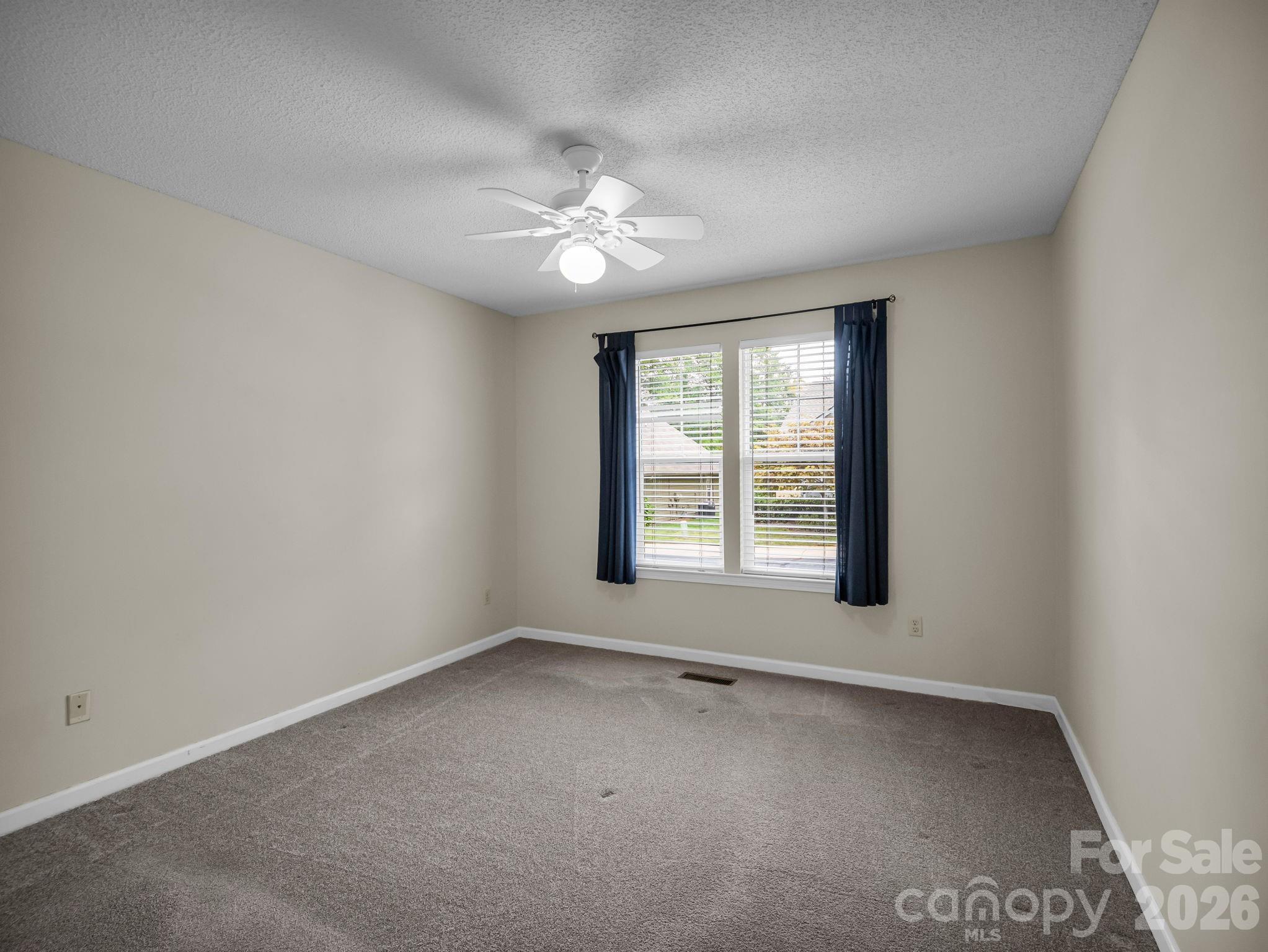 13 Gray Wolf Lane Property Photo 12