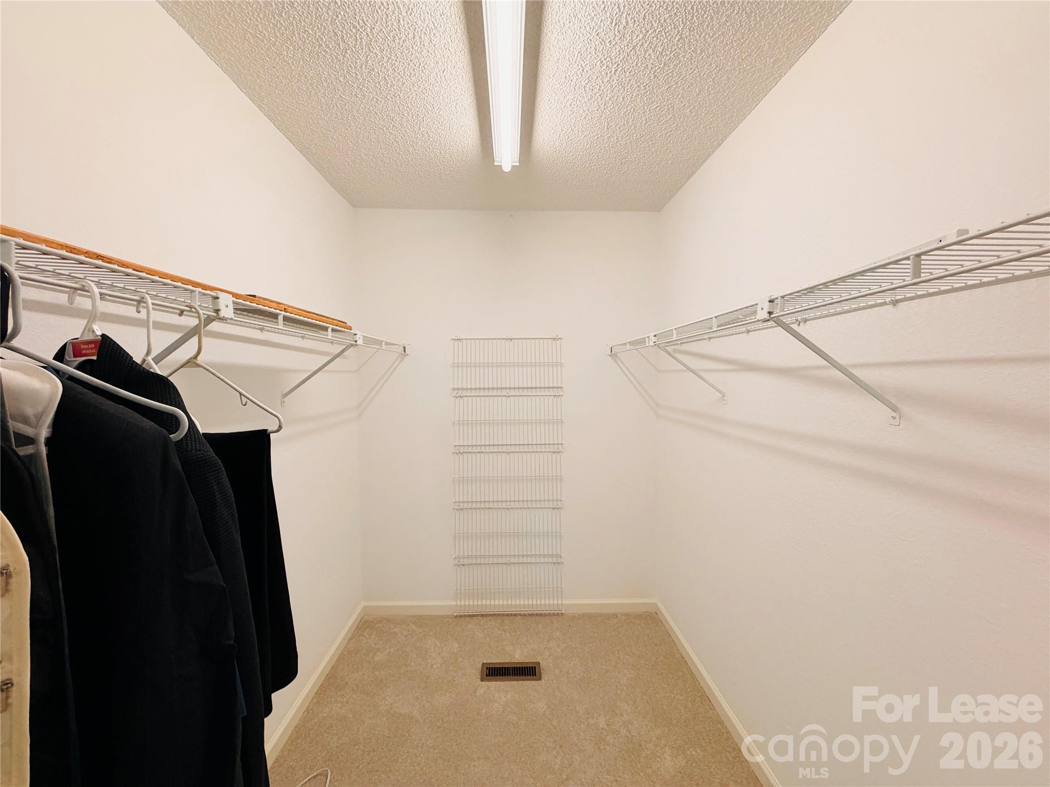 118 Sunfish Drive Property Photo 6