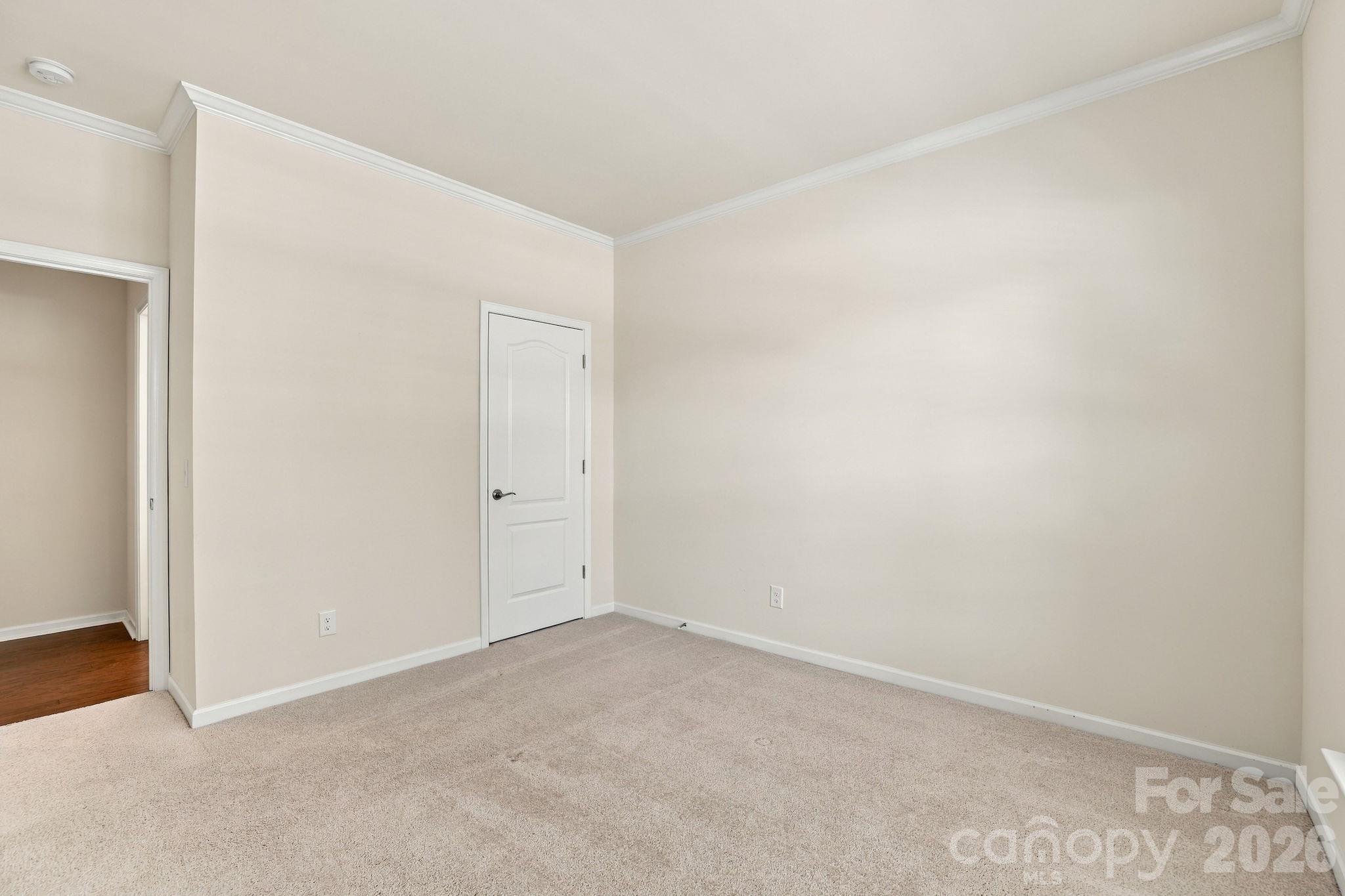 349 Harvest Valley Lane Property Photo 4