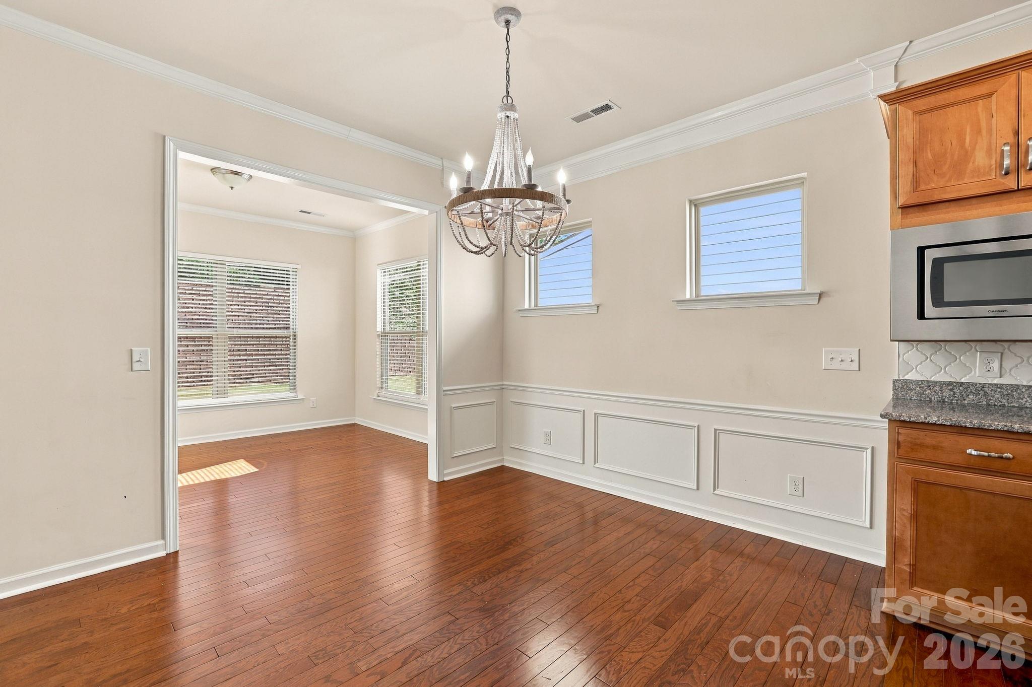 349 Harvest Valley Lane Property Photo 14