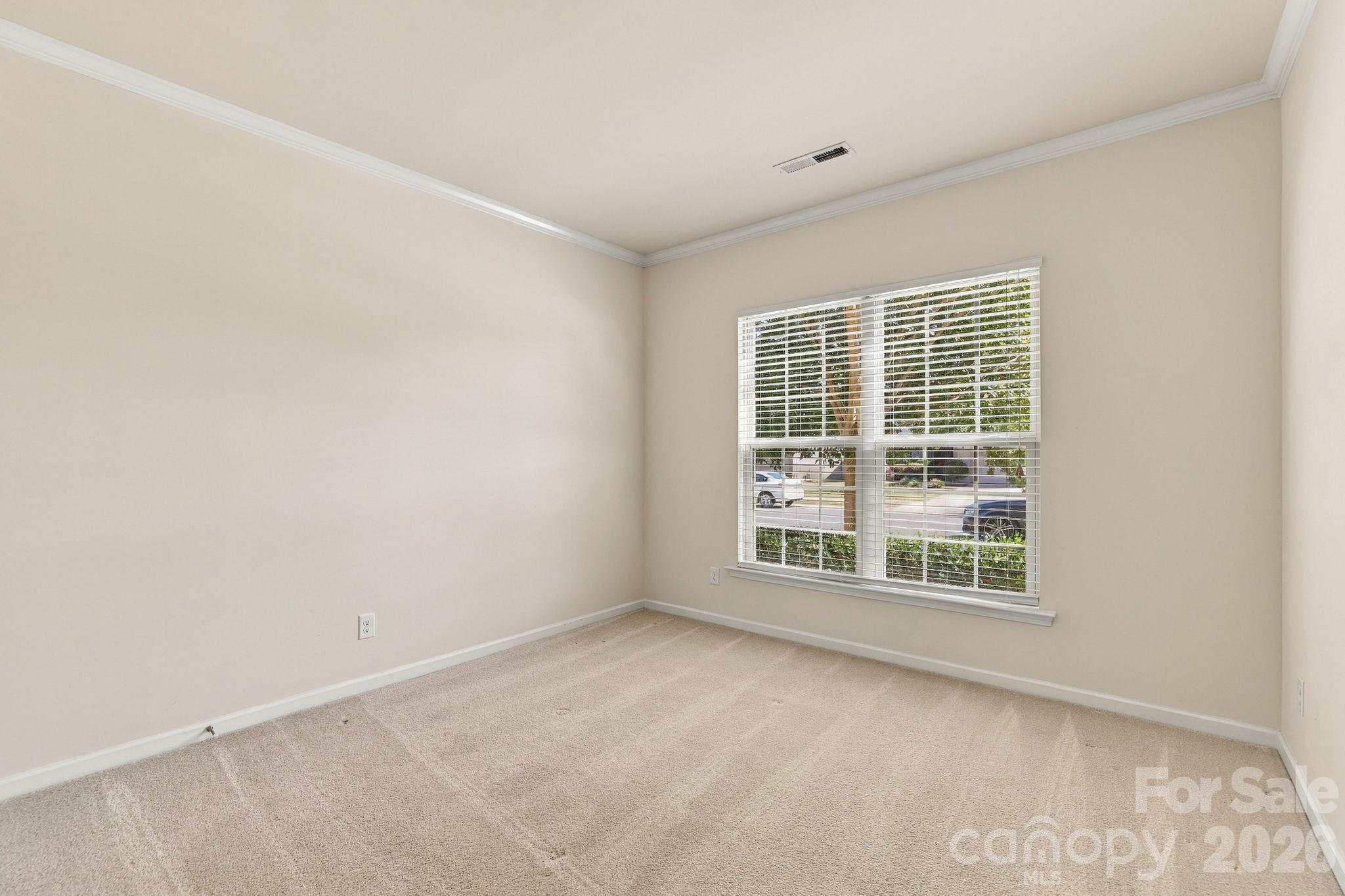 349 Harvest Valley Lane Property Photo 15