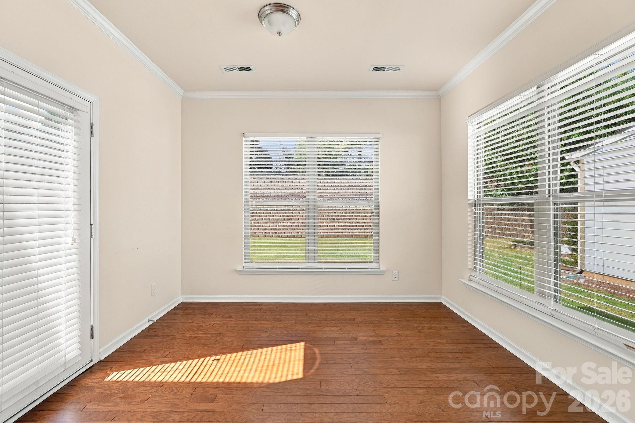 349 Harvest Valley Lane Property Photo 16