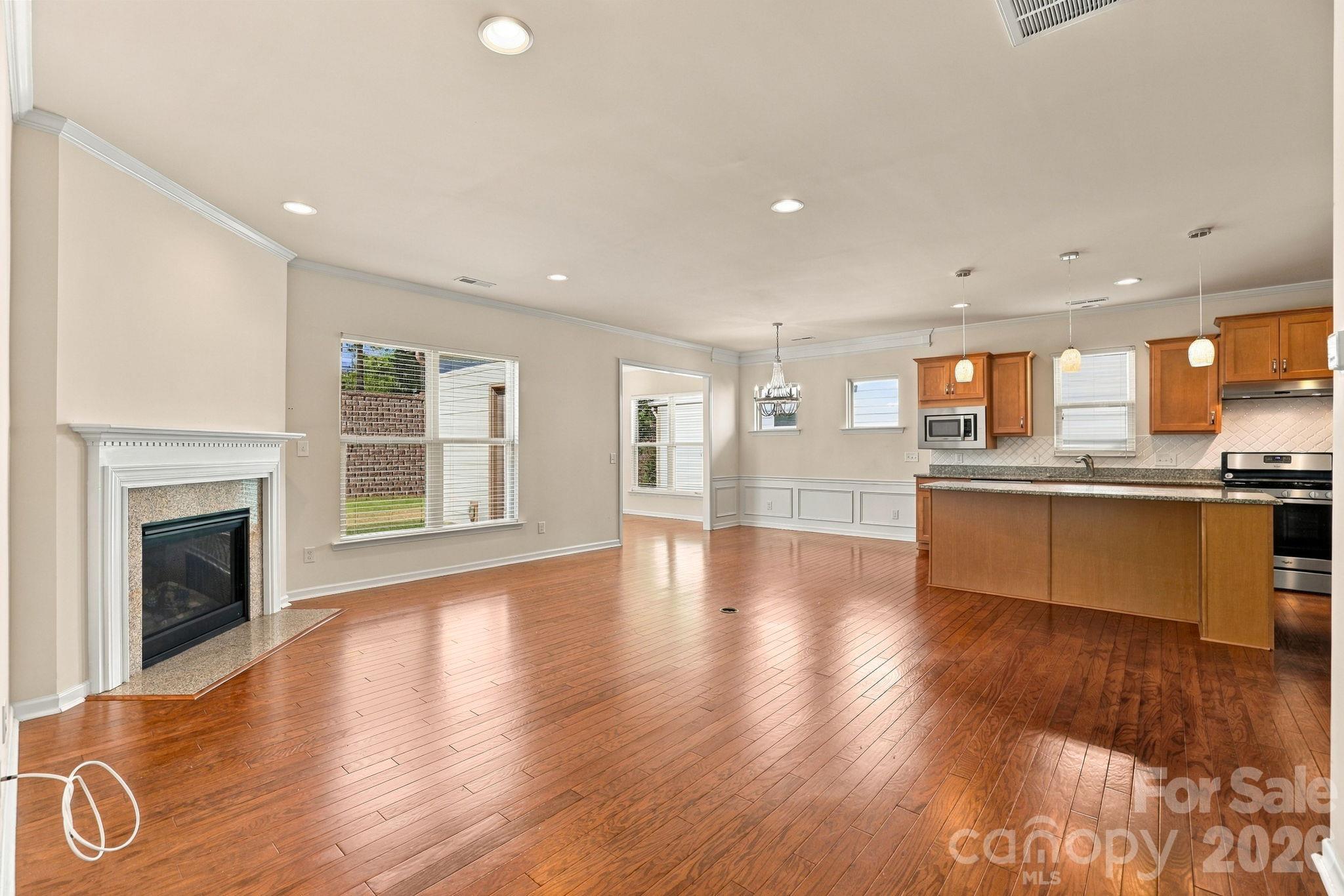 349 Harvest Valley Lane Property Photo 19