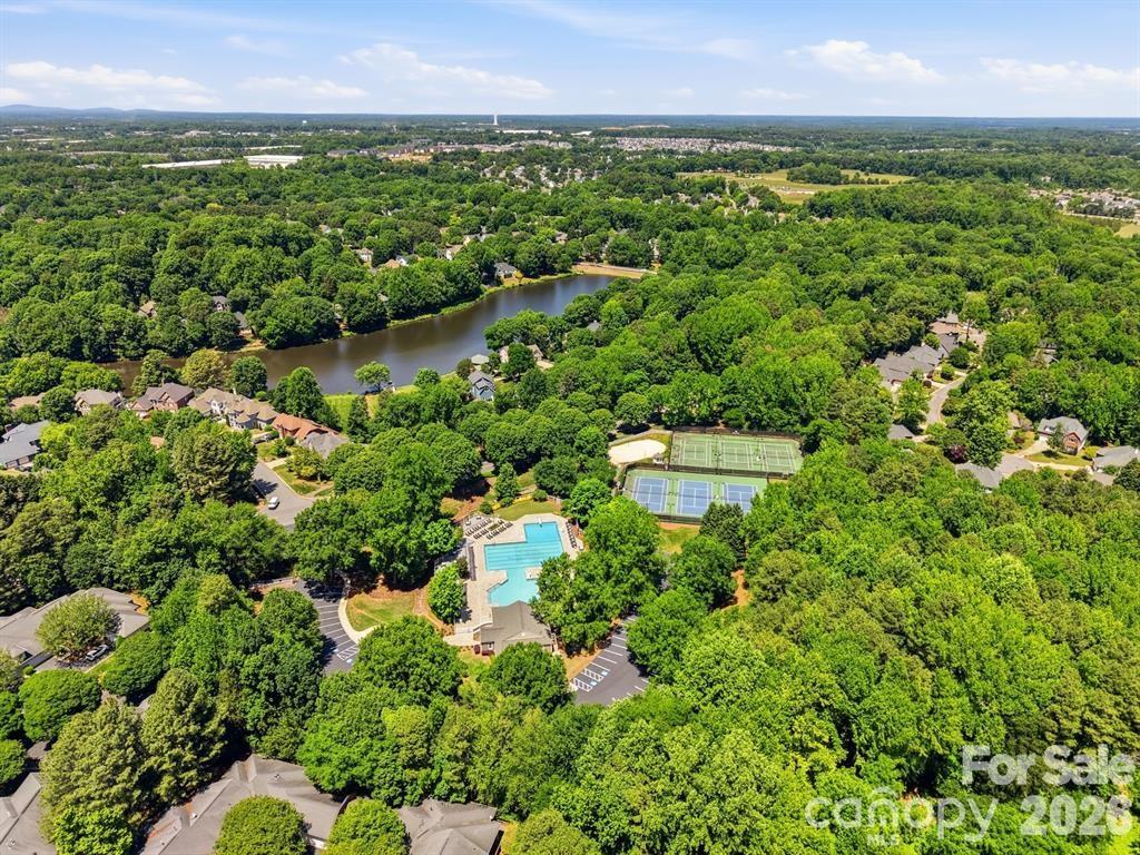 349 Harvest Valley Lane Property Photo 40