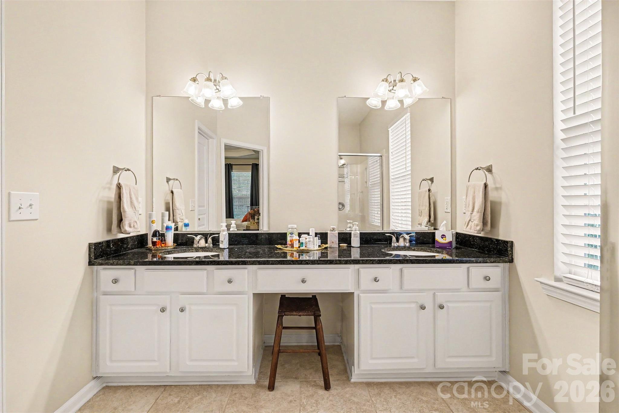 9532 Kestral Ridge Drive Property Photo 26