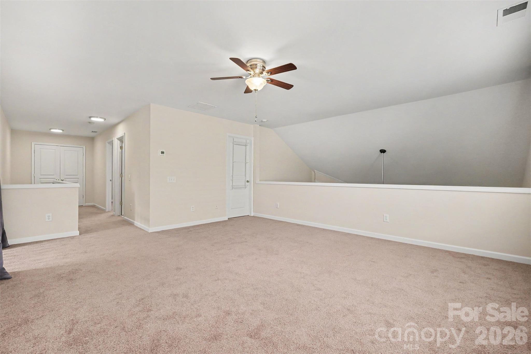9532 Kestral Ridge Drive Property Photo 31
