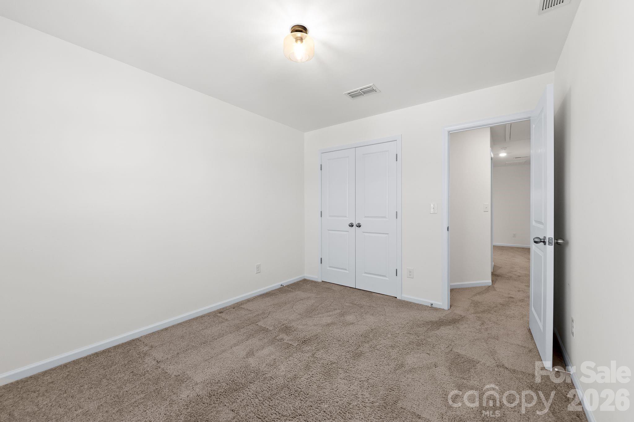 2753 Aubrey Street Property Photo 24