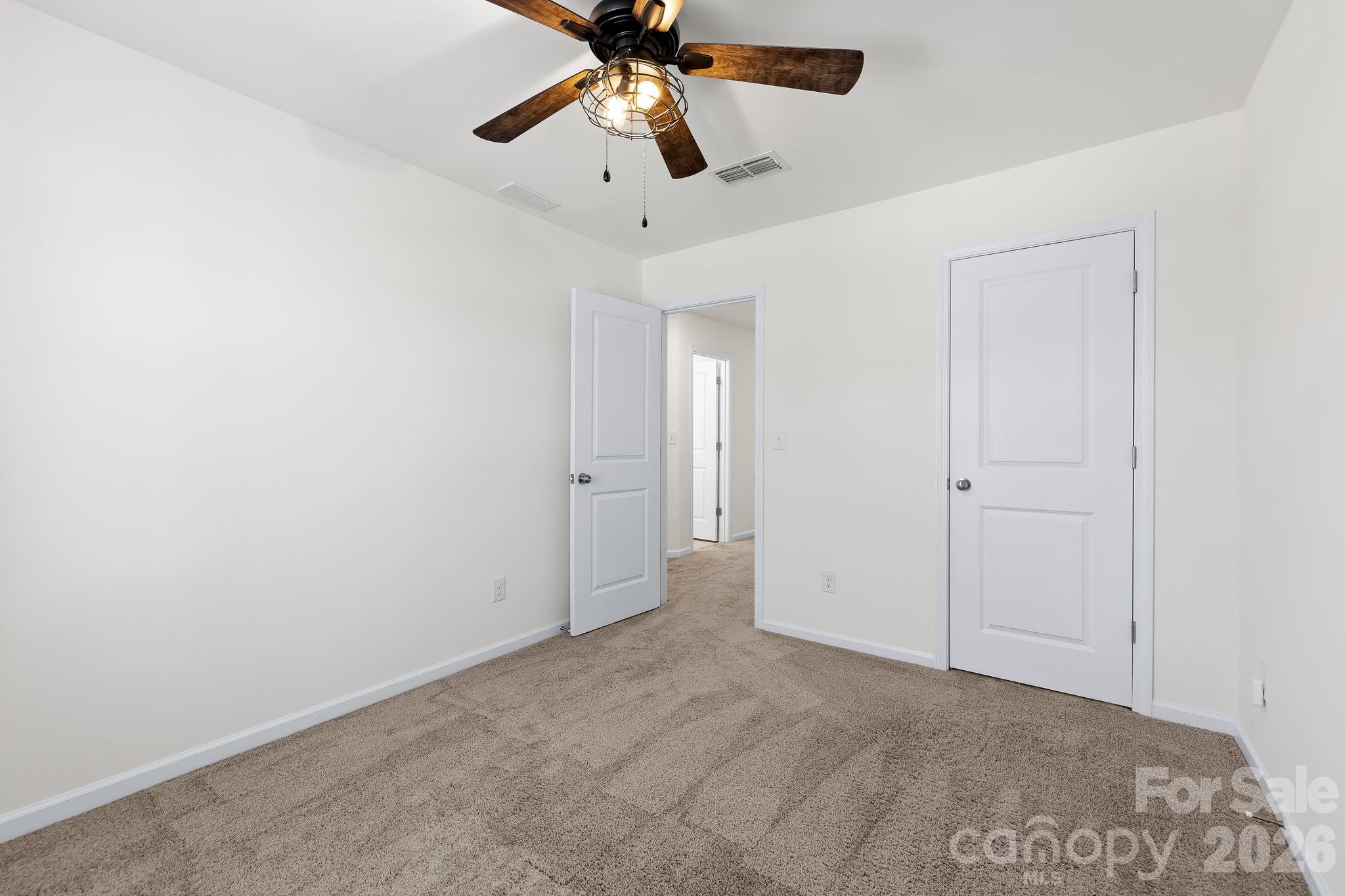 2753 Aubrey Street Property Photo 27