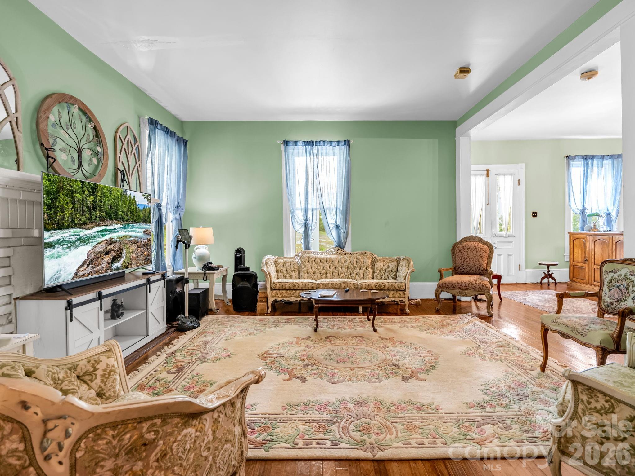 252 Spencer Street Property Photo 17