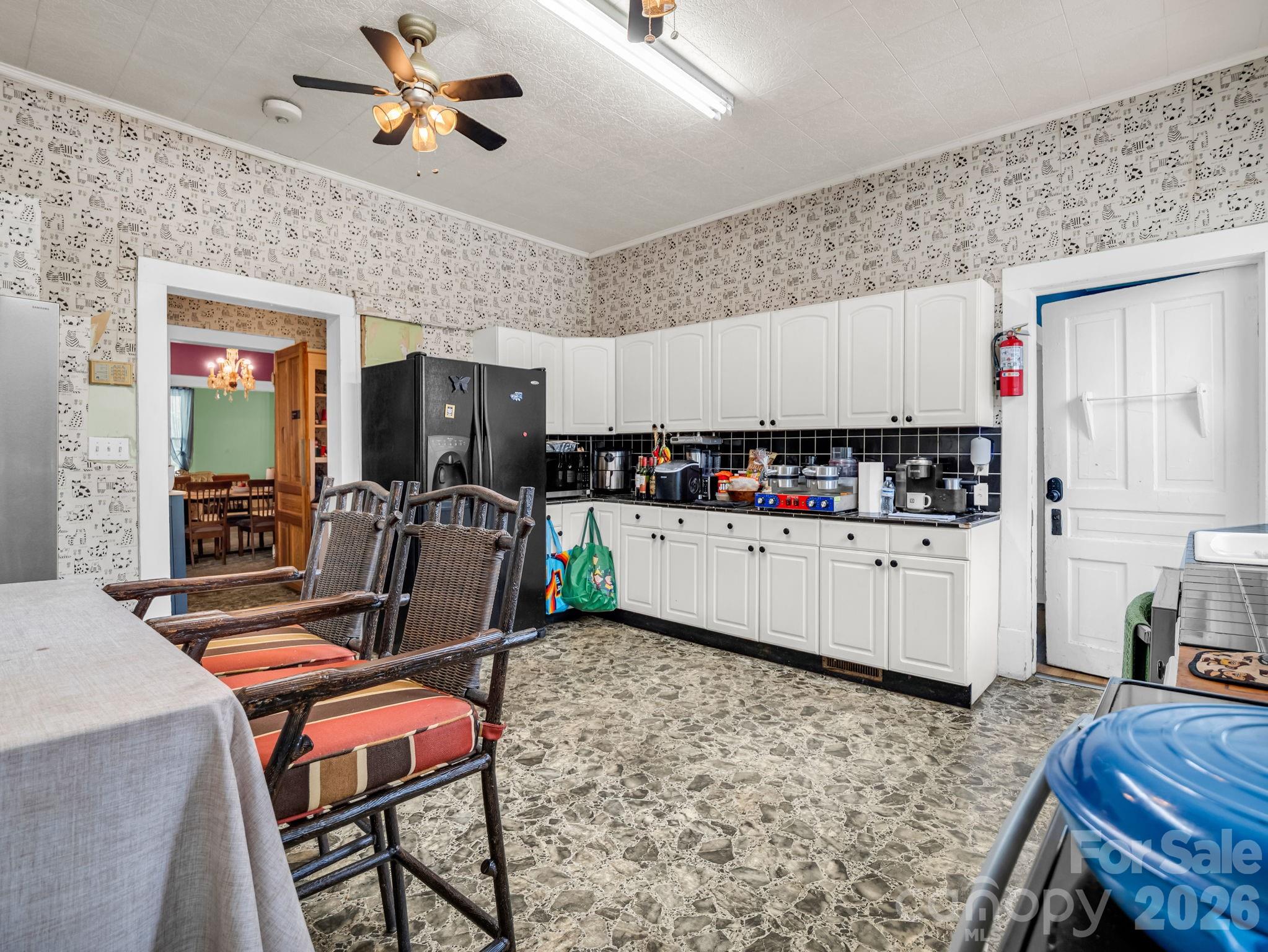 252 Spencer Street Property Photo 26