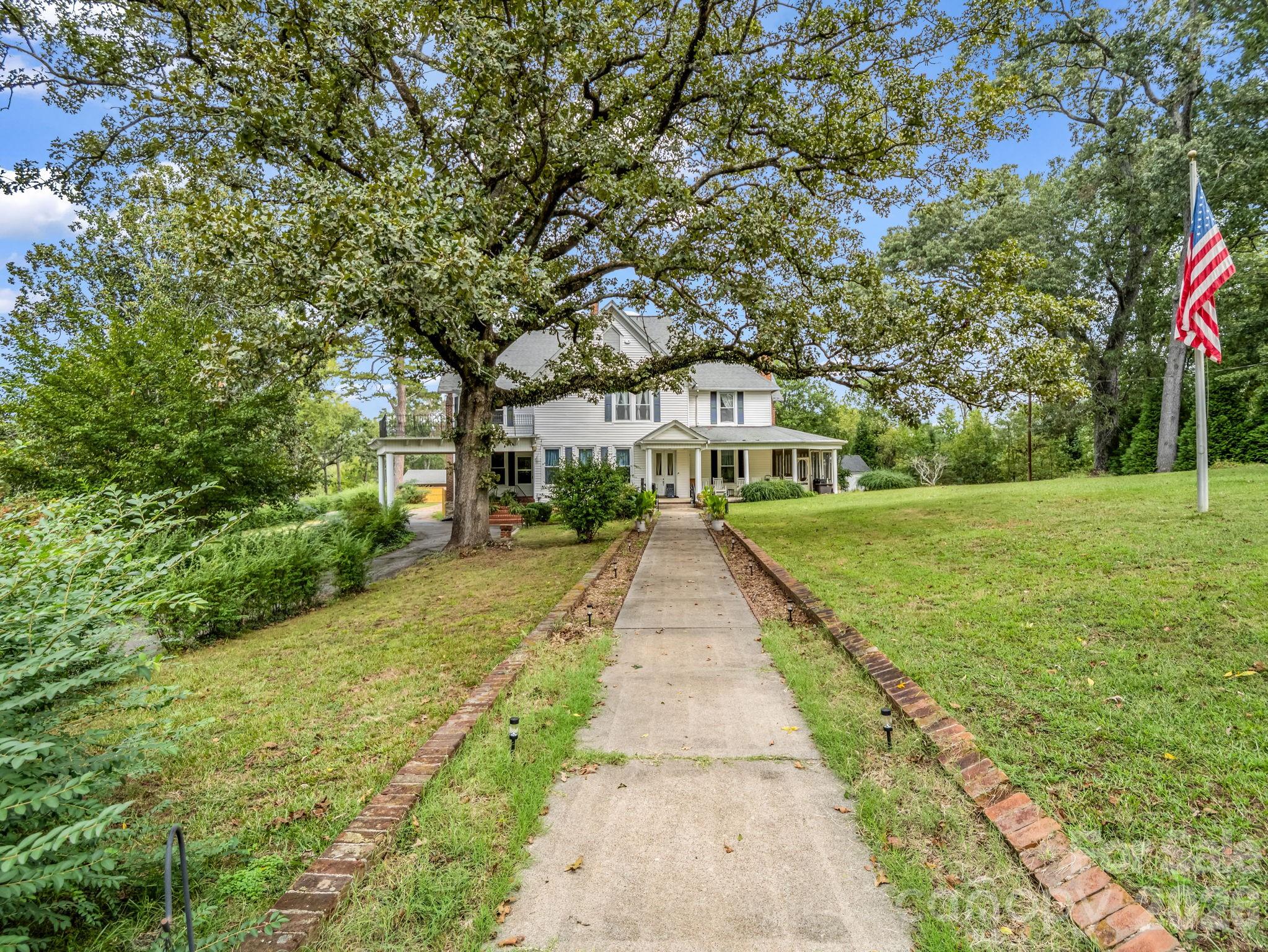 252 Spencer Street Property Photo 43