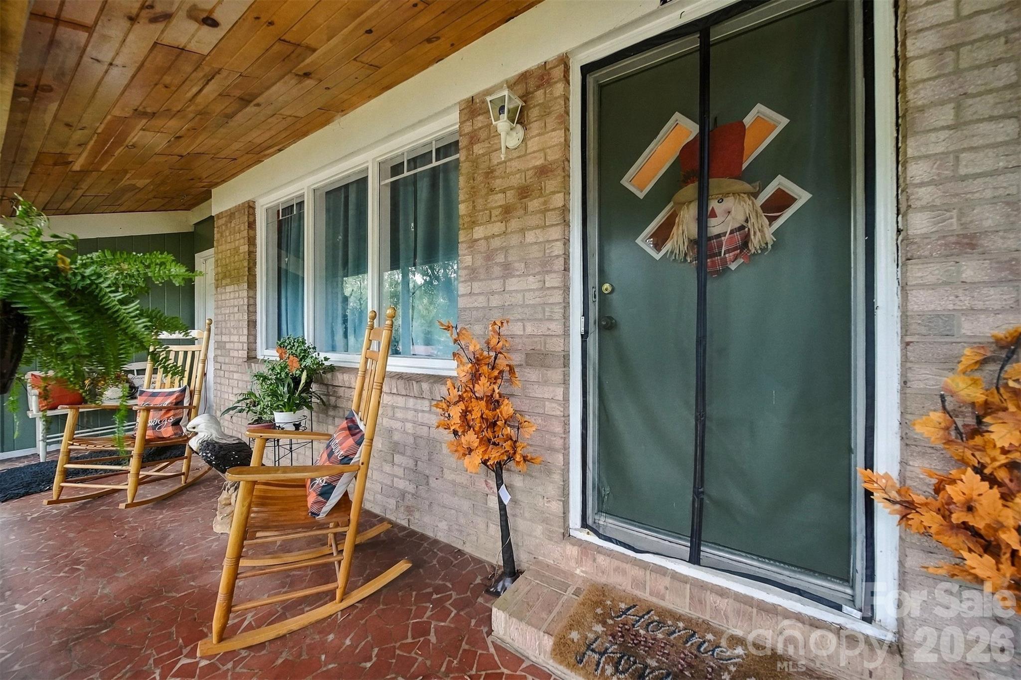 1210 2nd Street Property Photo 4