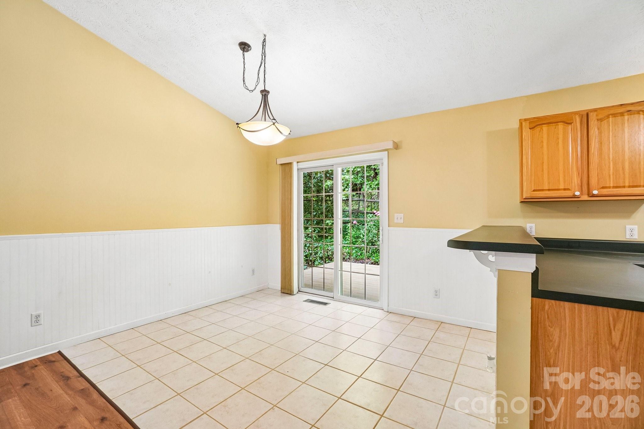 251 Angeline Drive Property Photo 10