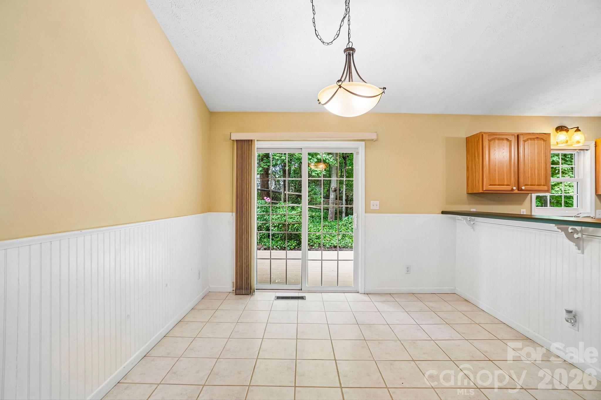 251 Angeline Drive Property Photo 11