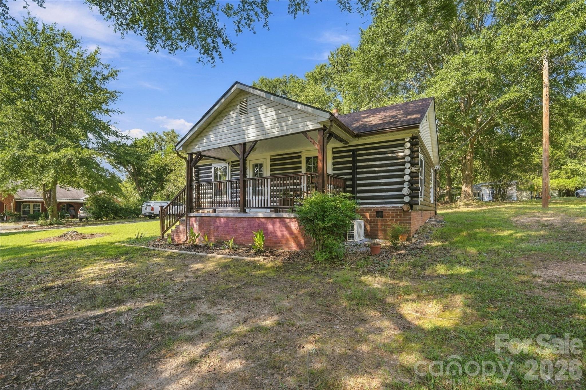 114 Beacon Hill Property Photo 19