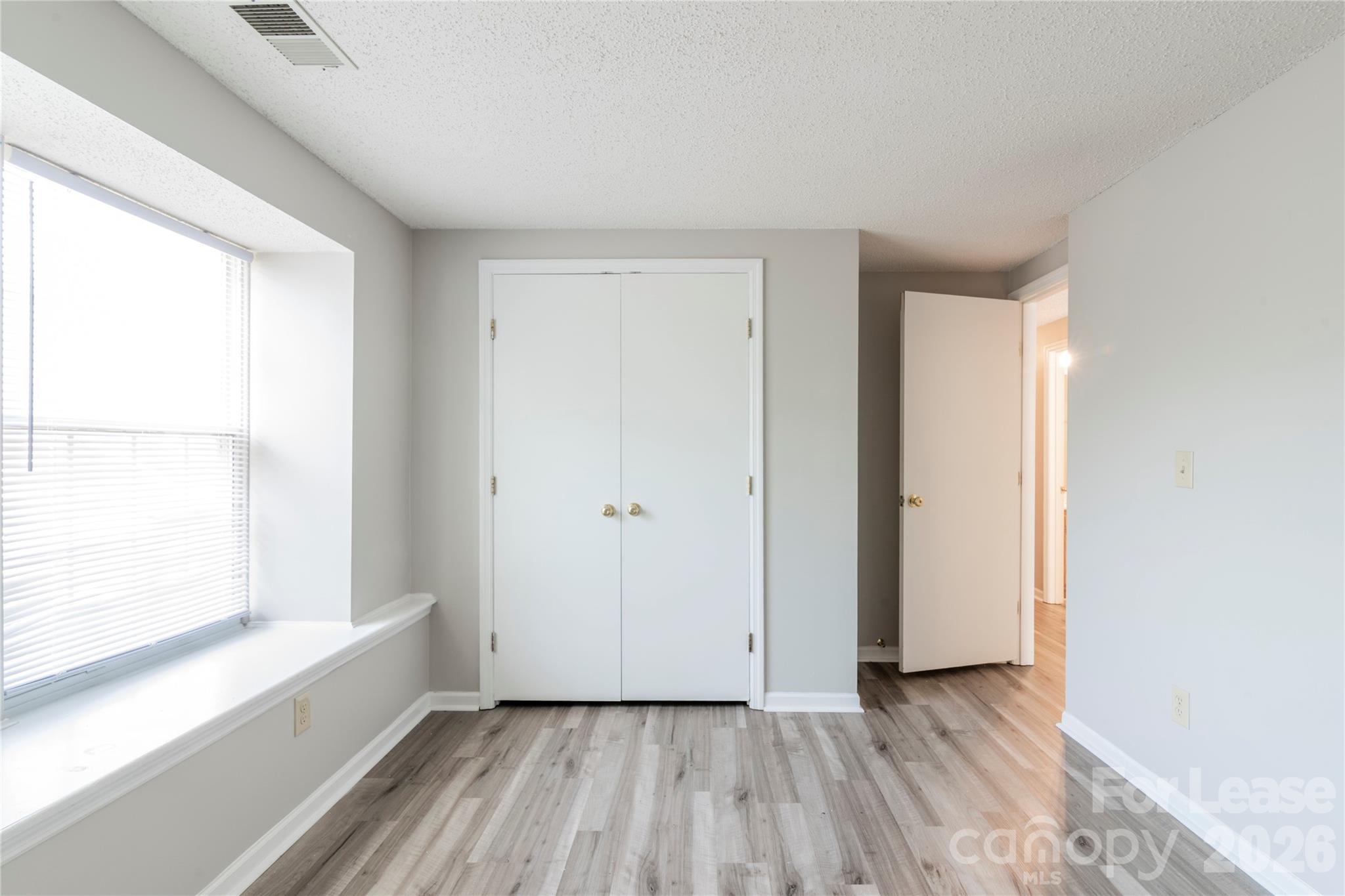 1624 Arlyn Circle D Property Photo 15