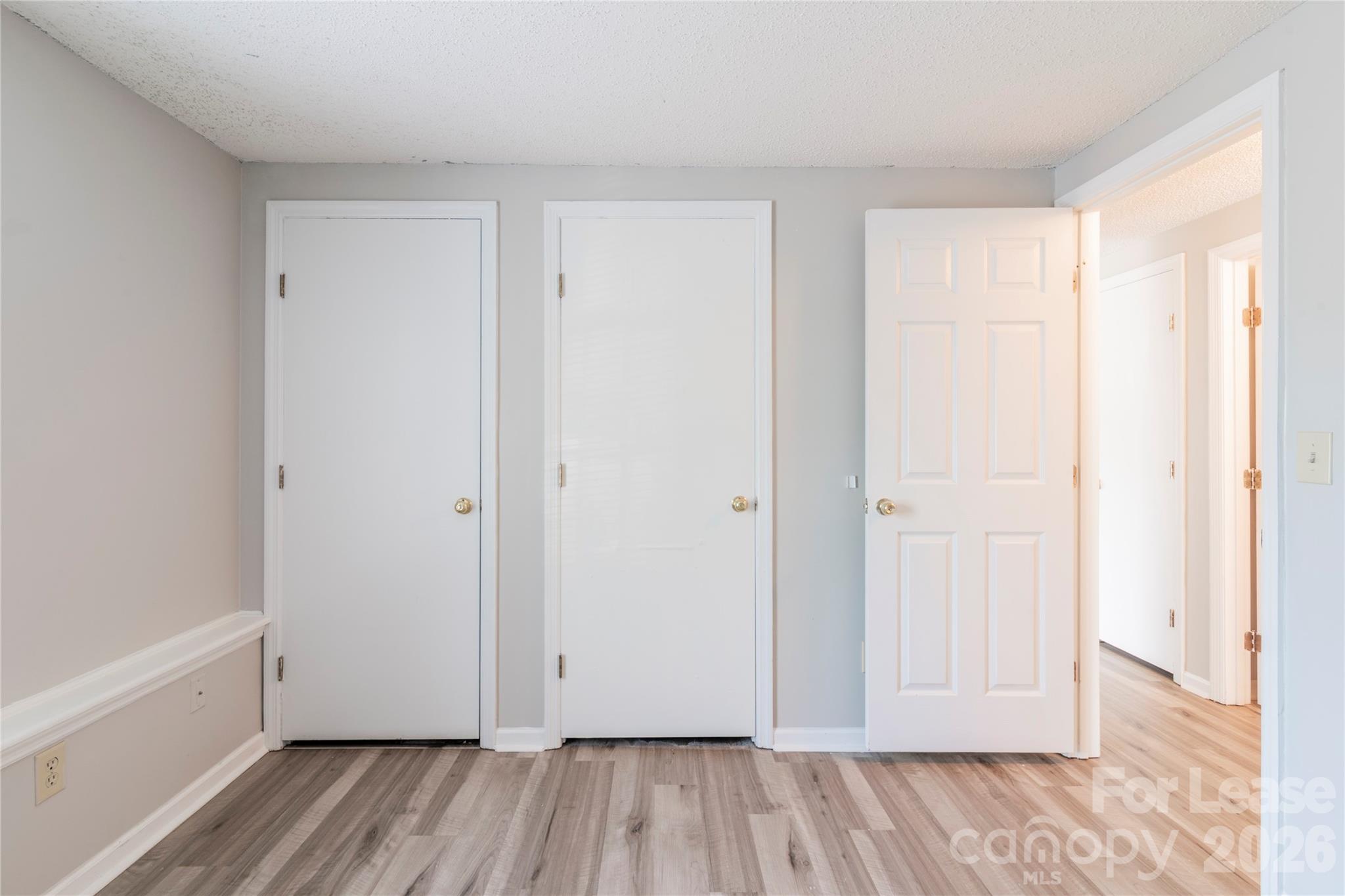 1624 Arlyn Circle D Property Photo 23