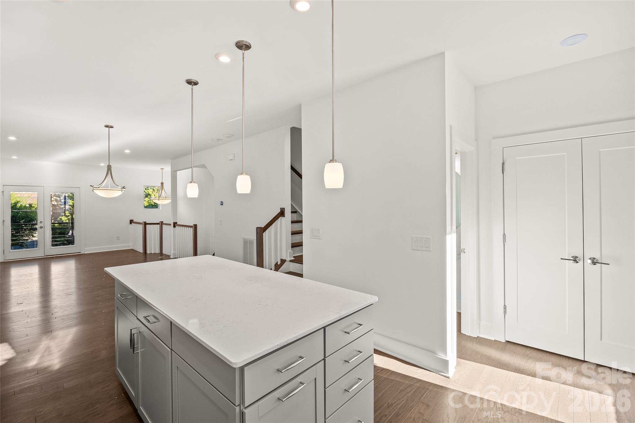 12147 Brooklyn Avenue Property Photo 17