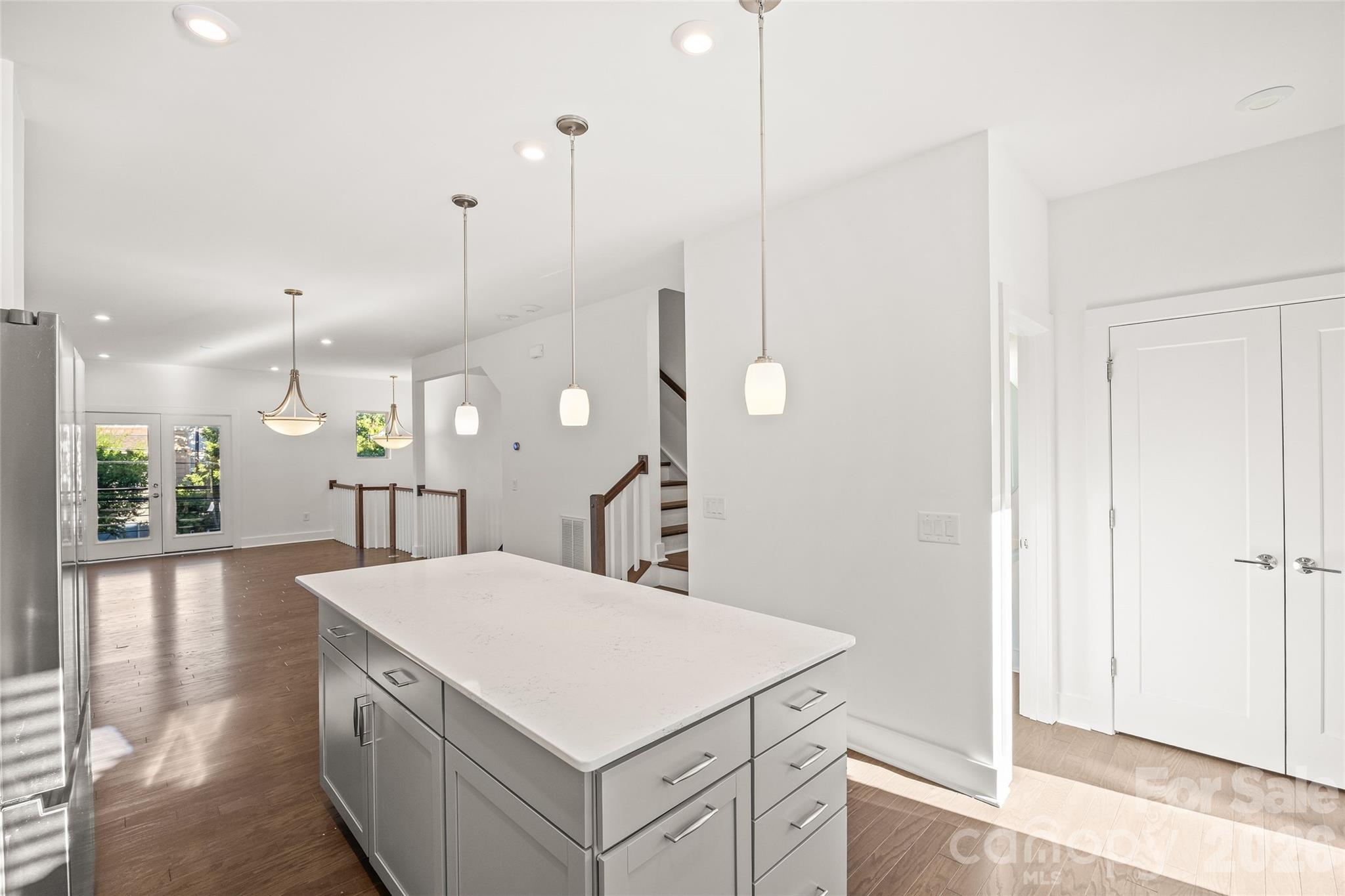 12147 Brooklyn Avenue Property Photo 18