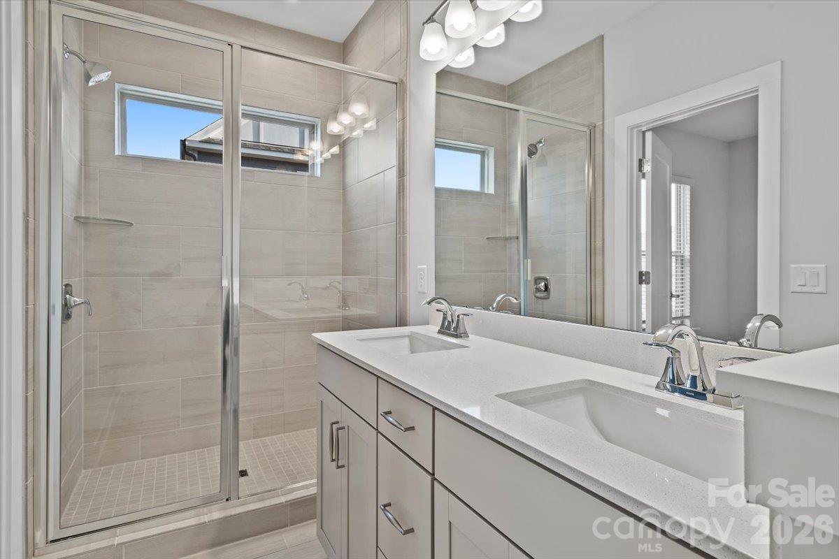 12147 Brooklyn Avenue Property Photo 29