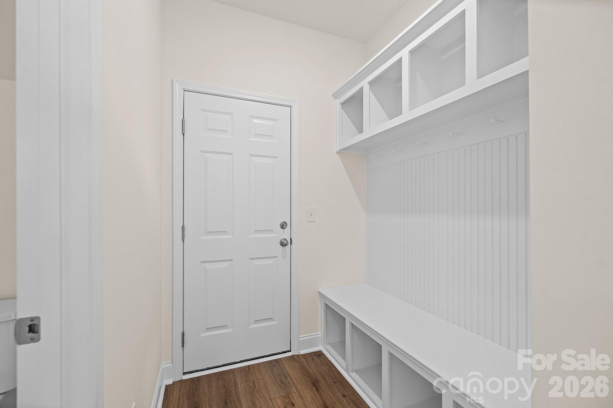 376 Supernova Drive Property Photo 6