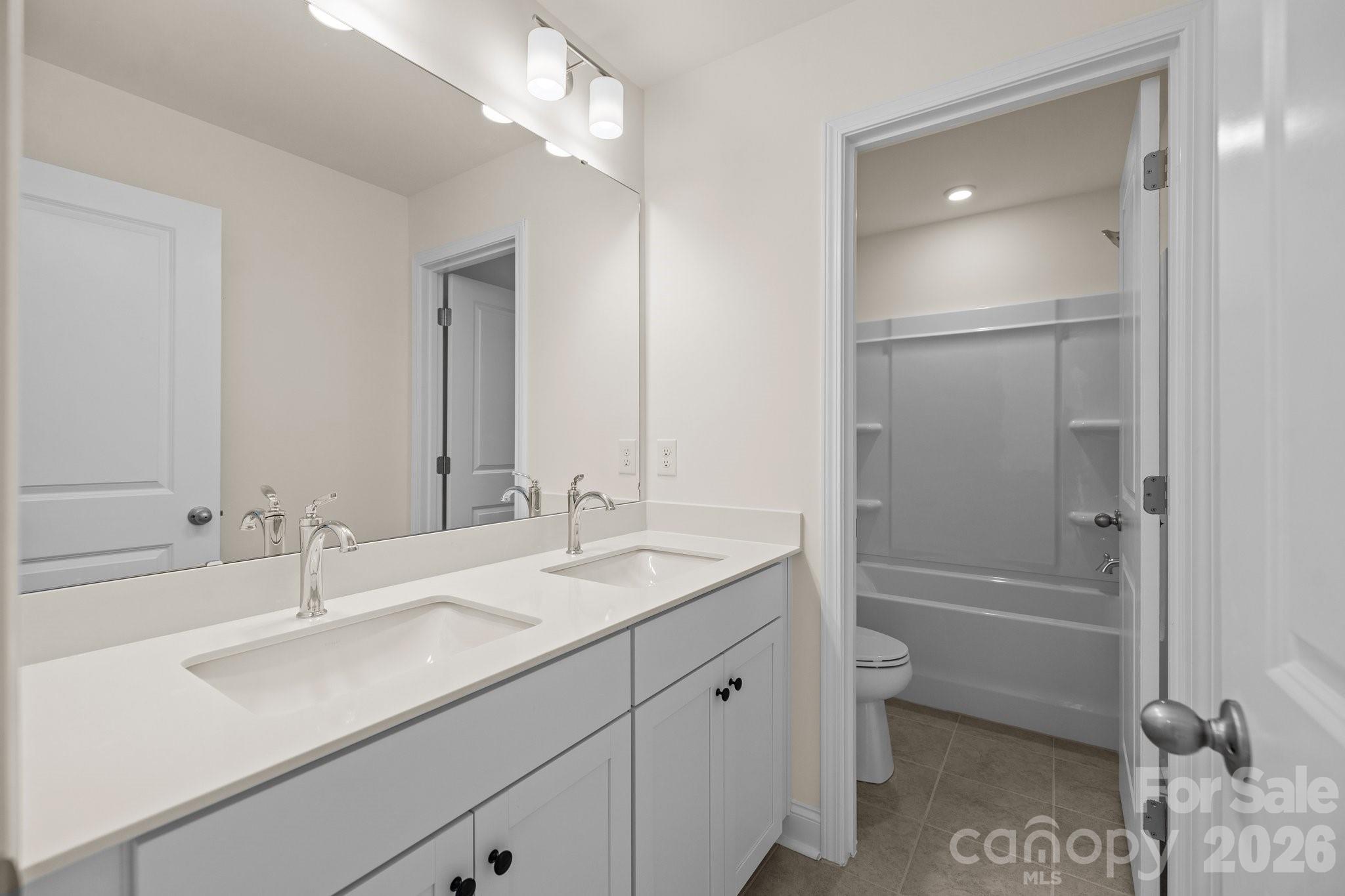 376 Supernova Drive Property Photo 28
