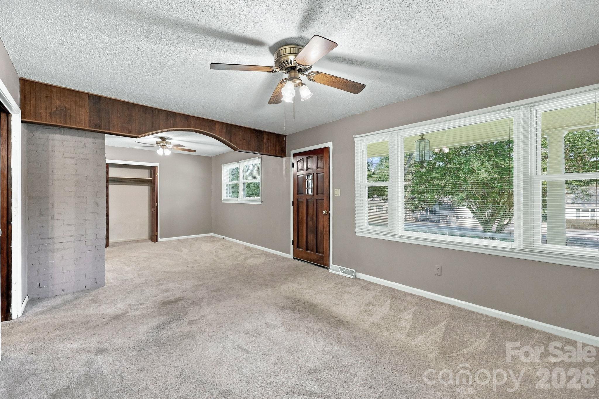 817 Rubens Road Property Photo 8
