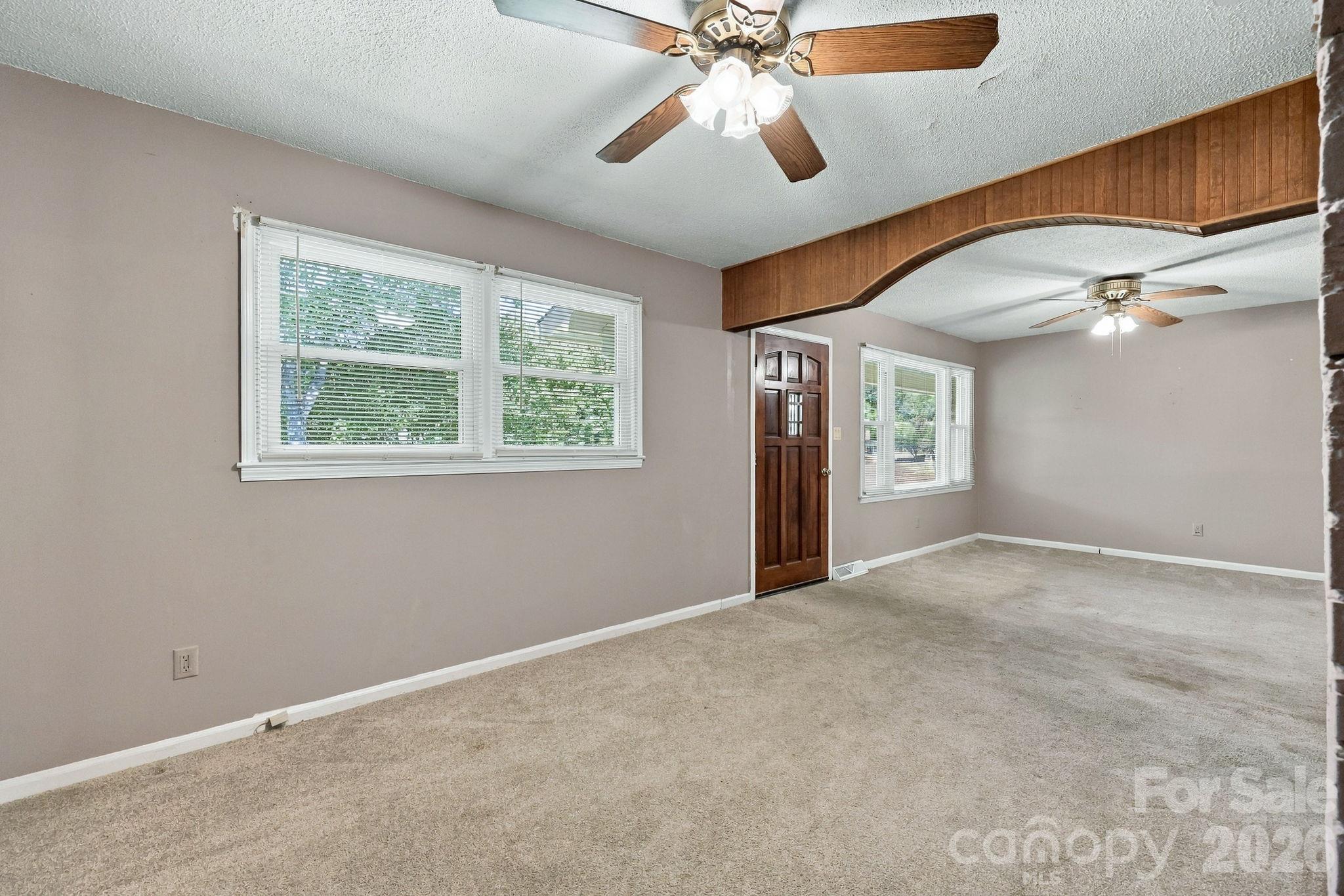817 Rubens Road Property Photo 10