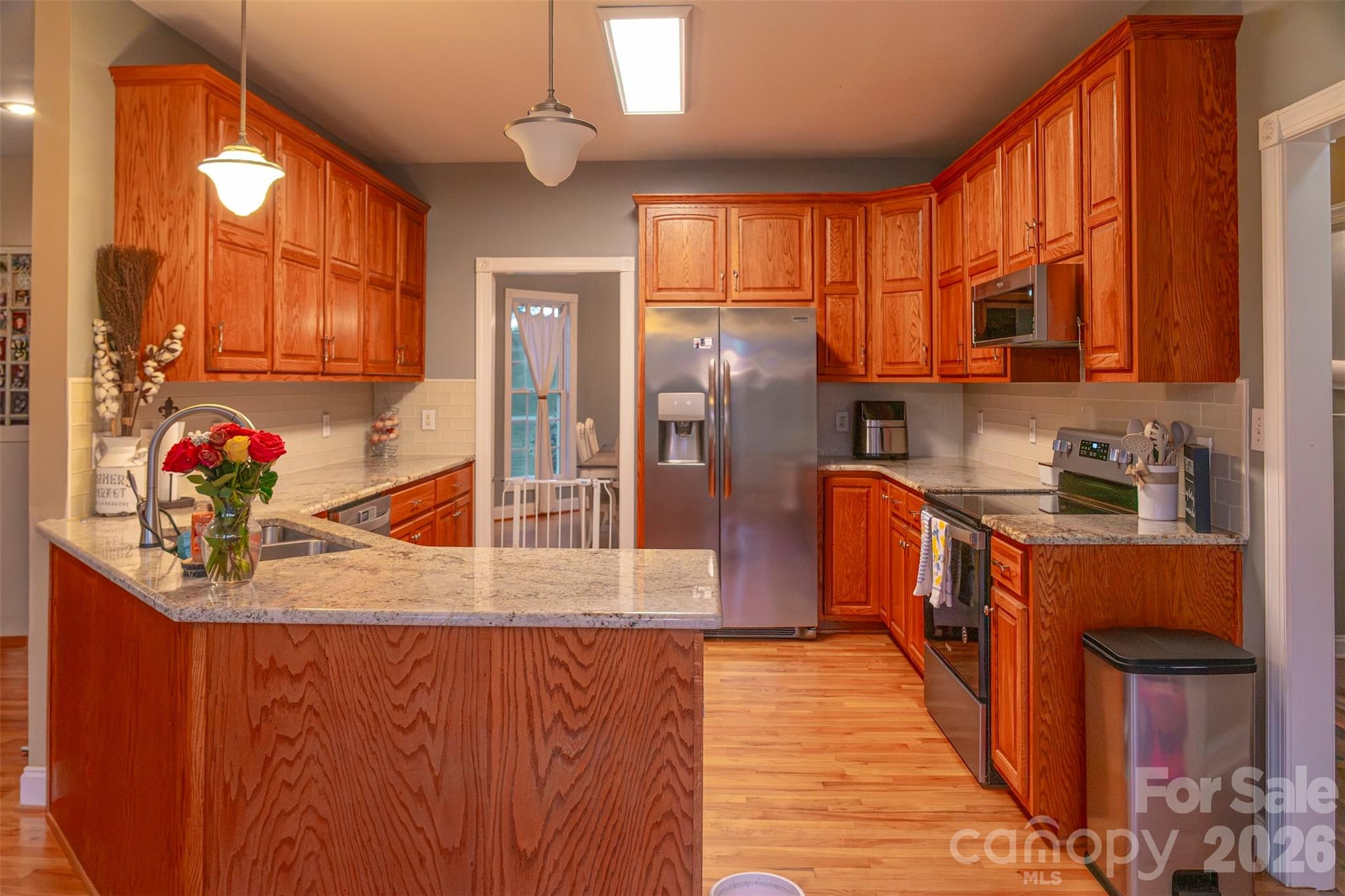 155 4th Avenue Property Photo 10