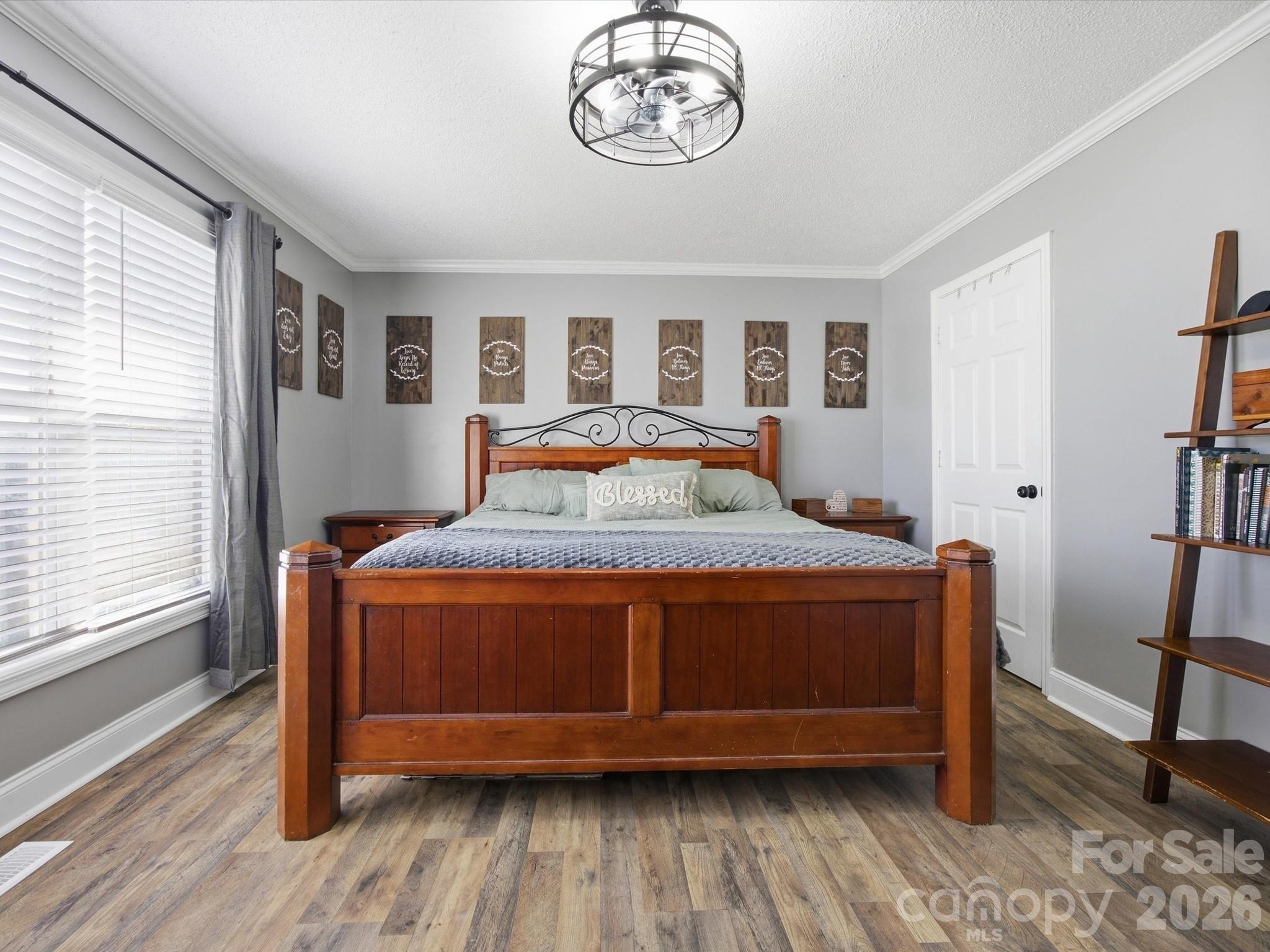 7580 Woodleaf Road Property Photo 13