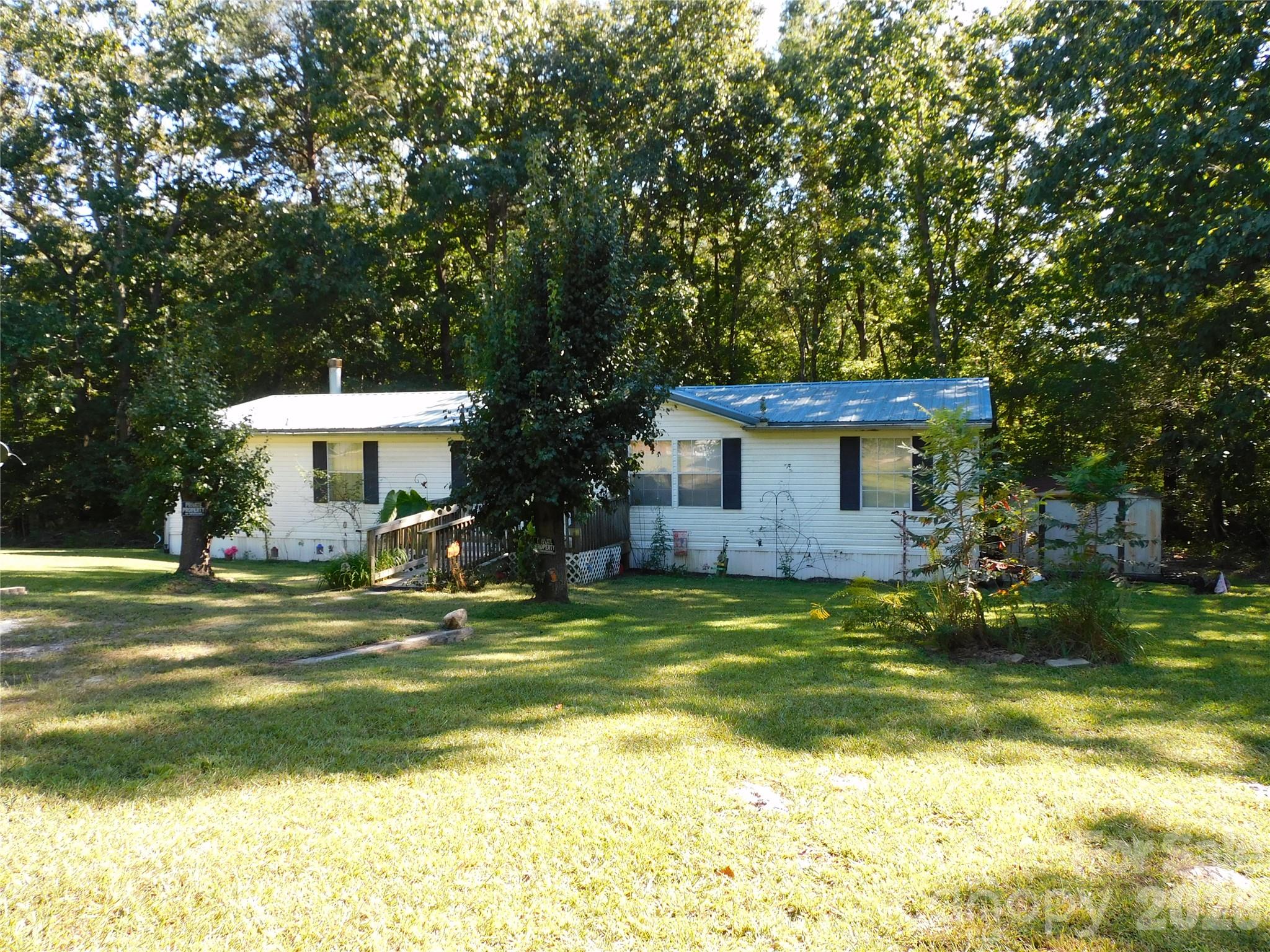 1700 Windsong Forest Road Property Photo 2