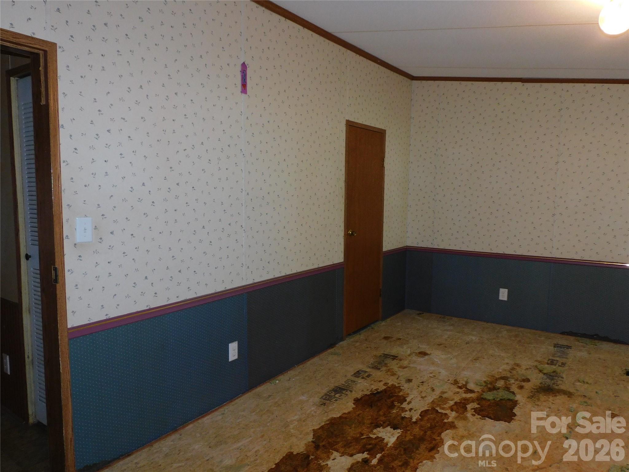 1700 Windsong Forest Road Property Photo 12