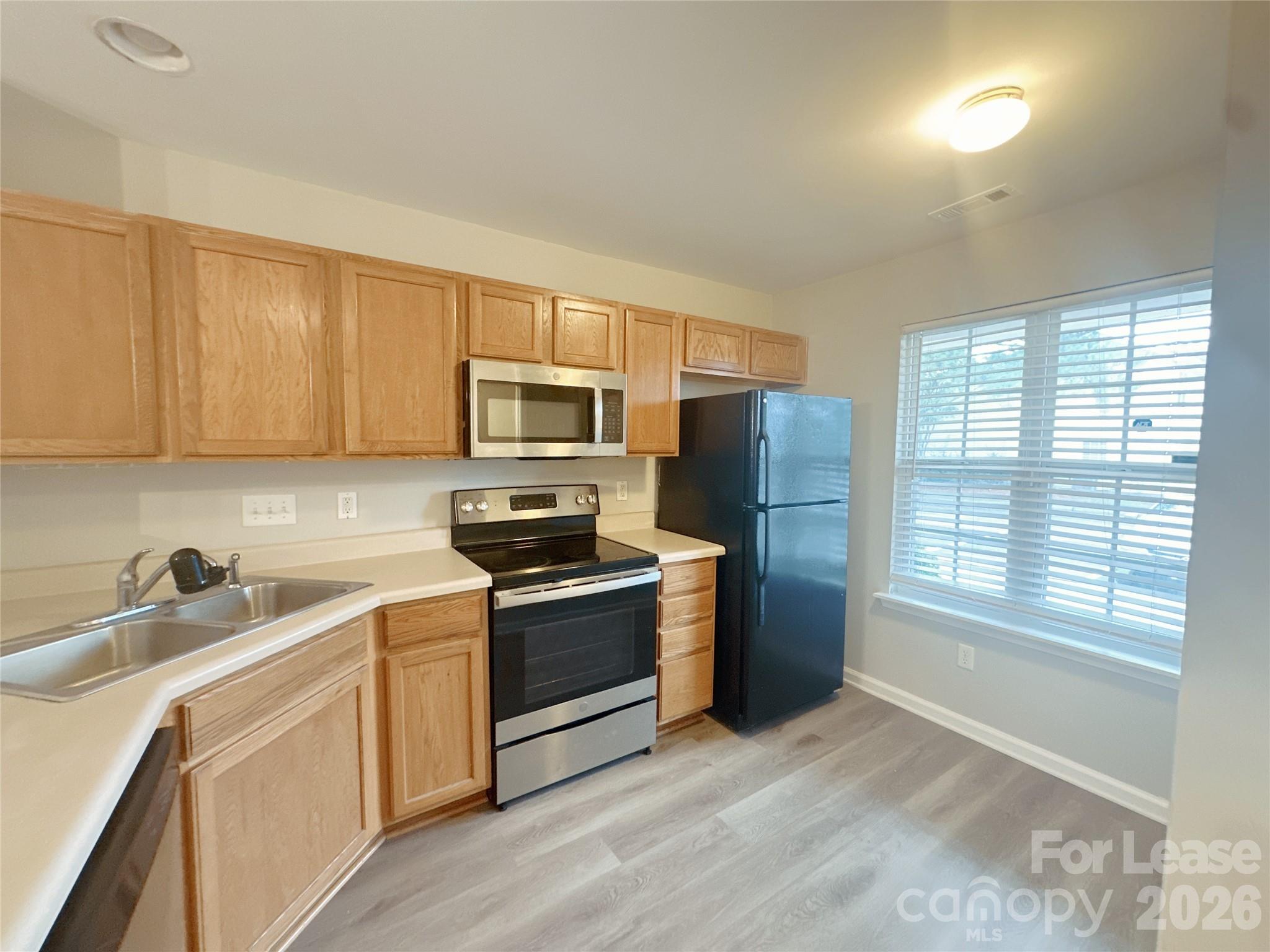 11044 Derryrush Drive Property Photo 2