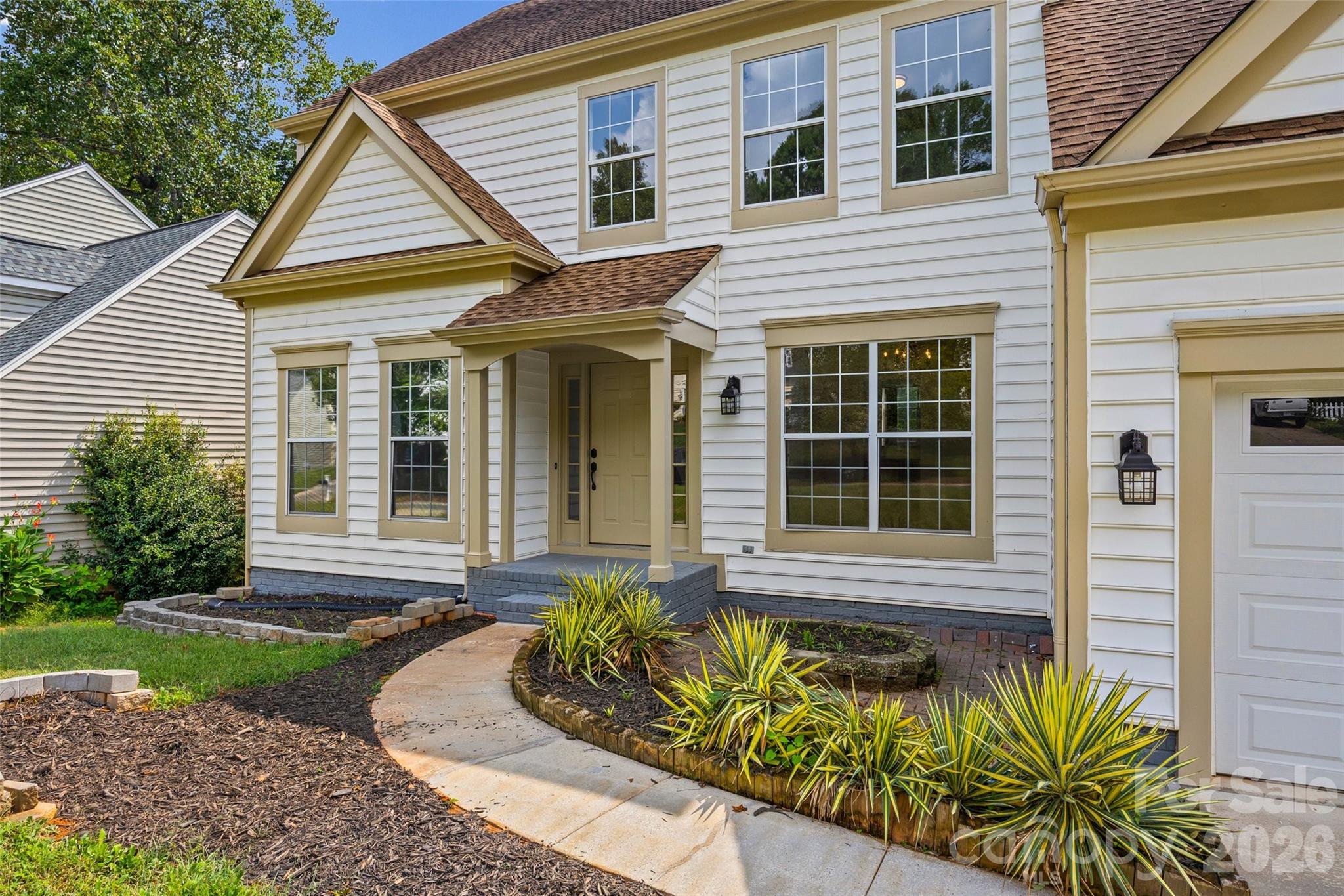 105 Lyman Oak Court Property Photo 10