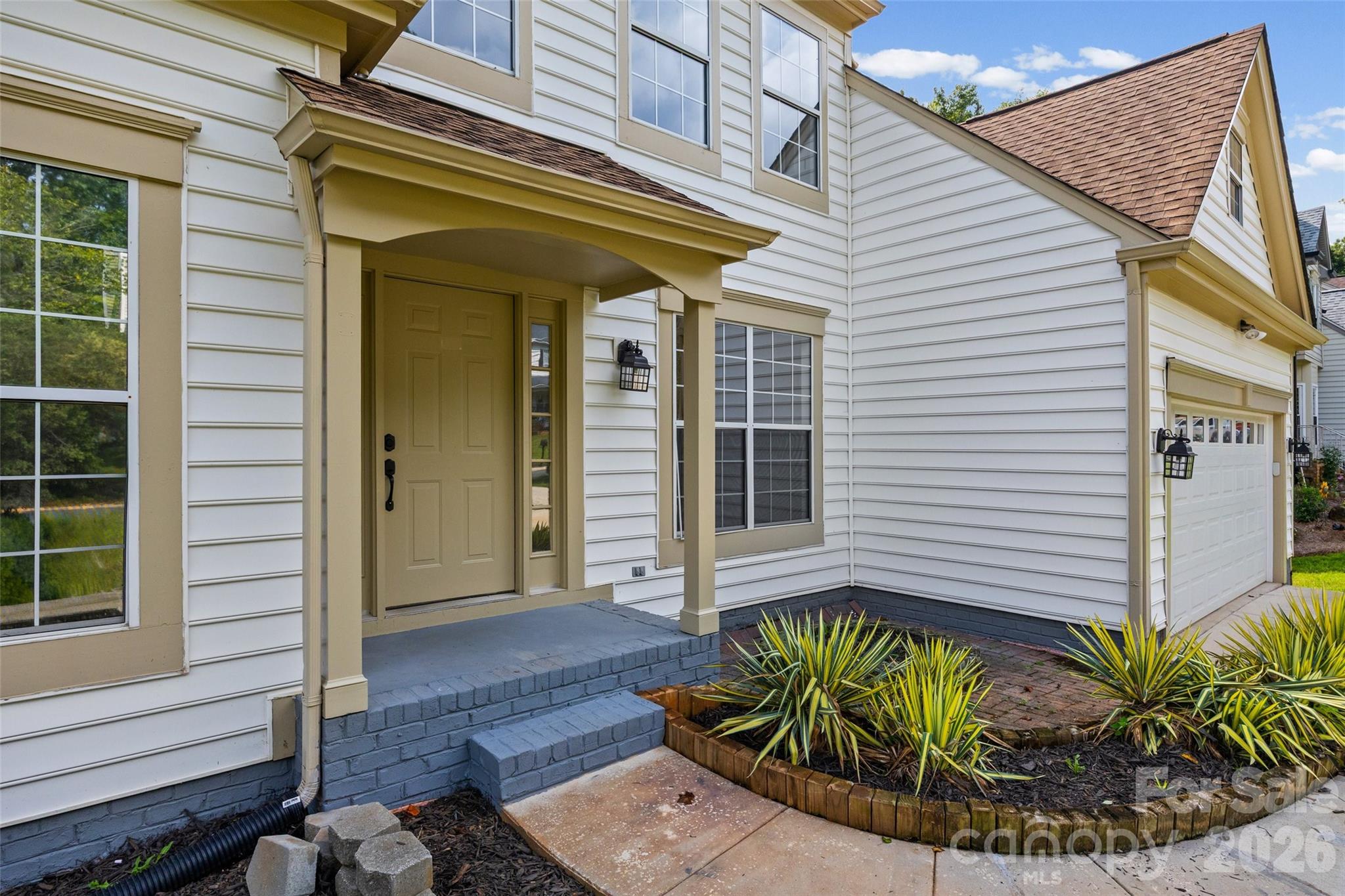 105 Lyman Oak Court Property Photo 11