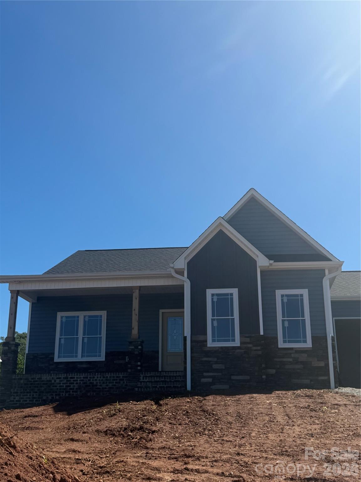 4917 Southview Drive Property Photo 1