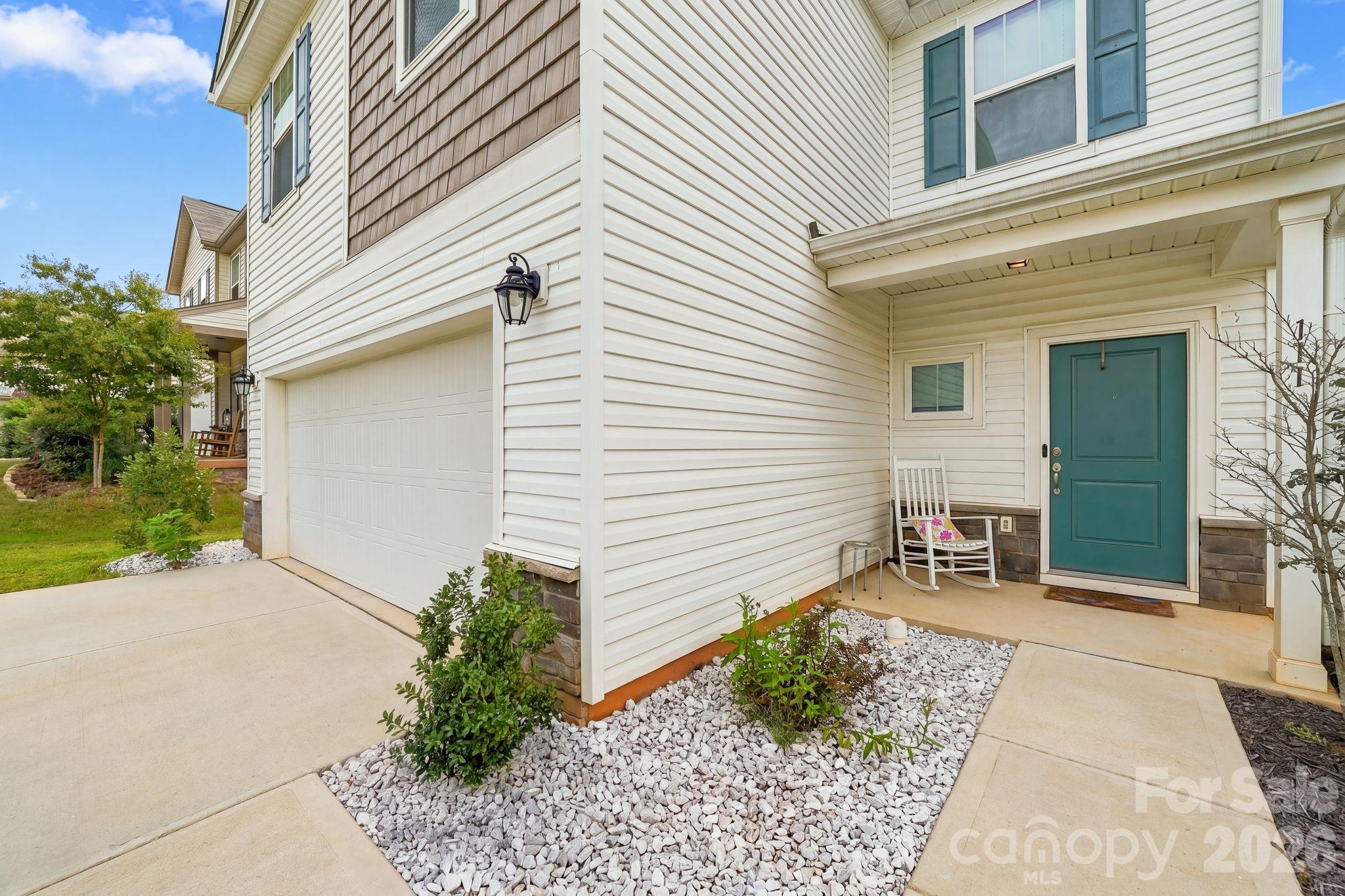 111 Batten Ridge Drive Property Photo 4