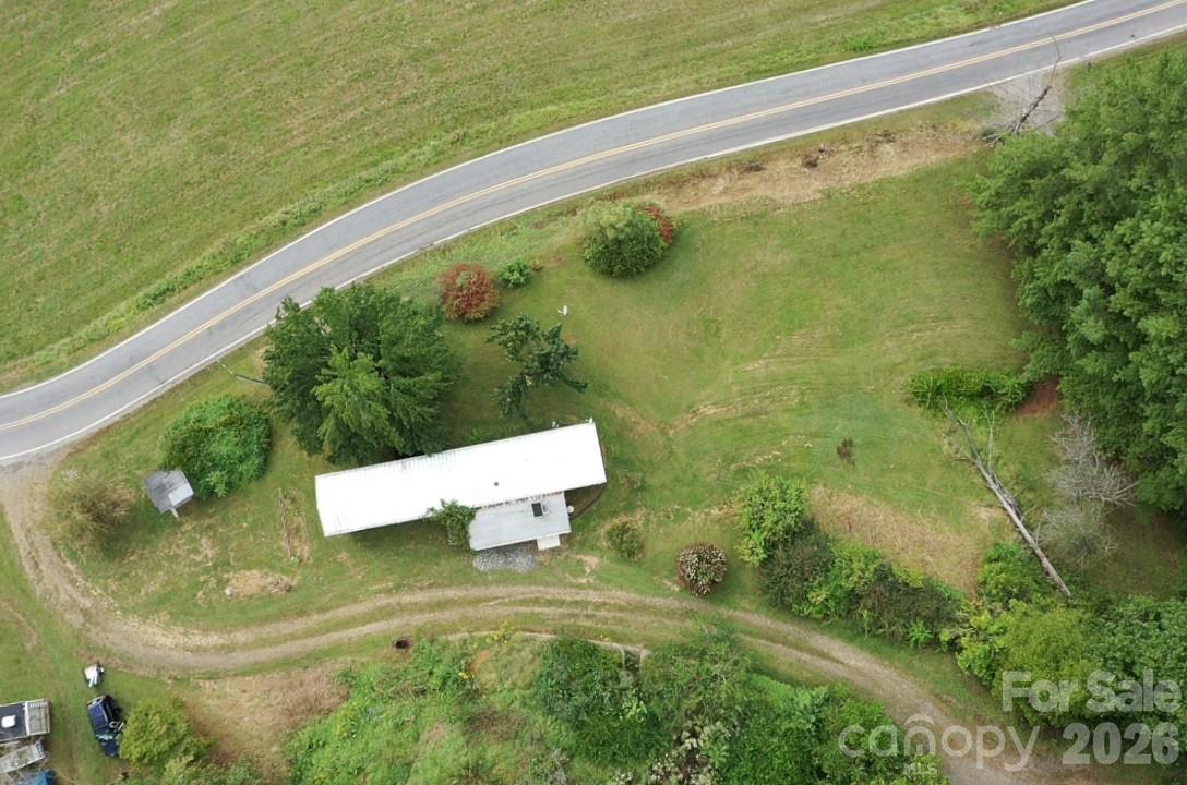 418 Green Valley Road Property Photo 3